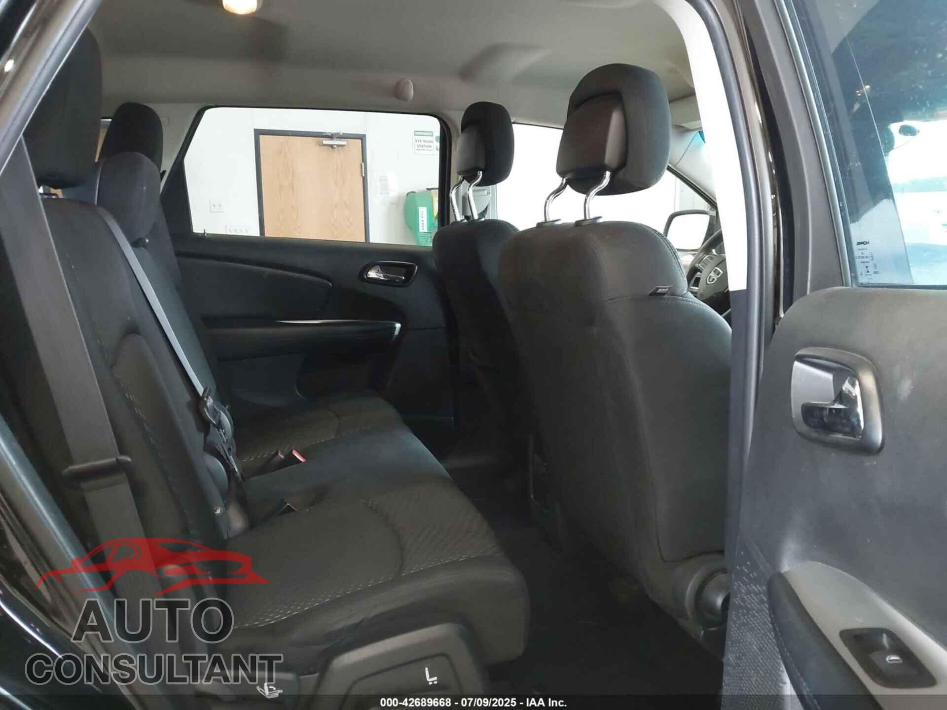 DODGE JOURNEY 2015 - 3C4PDCAB5FT700466