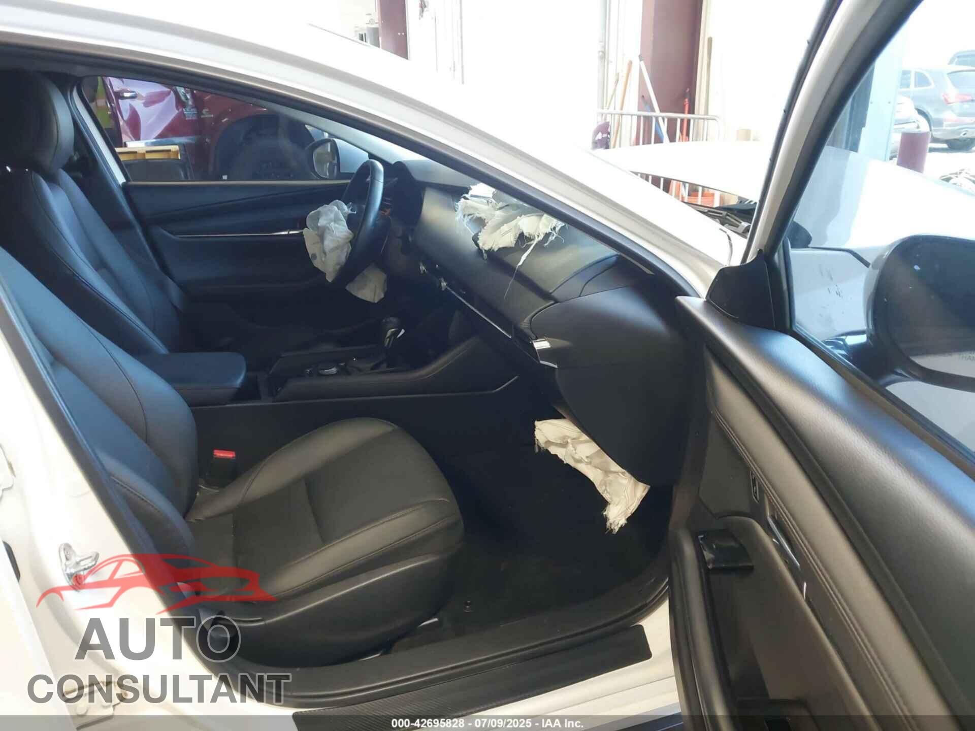 MAZDA MAZDA3 2024 - 3MZBPACM4RM400627