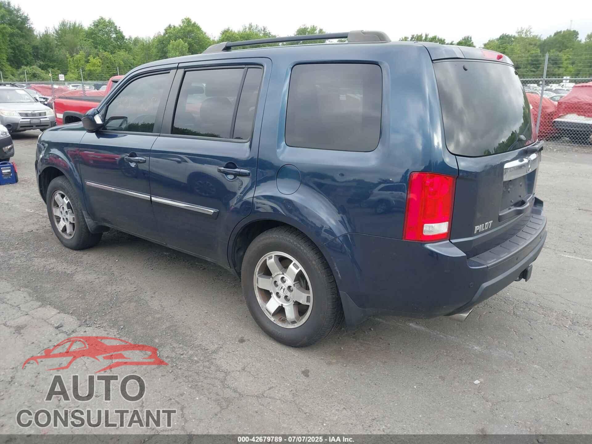 HONDA PILOT 2011 - 5FNYF4H96BB036629
