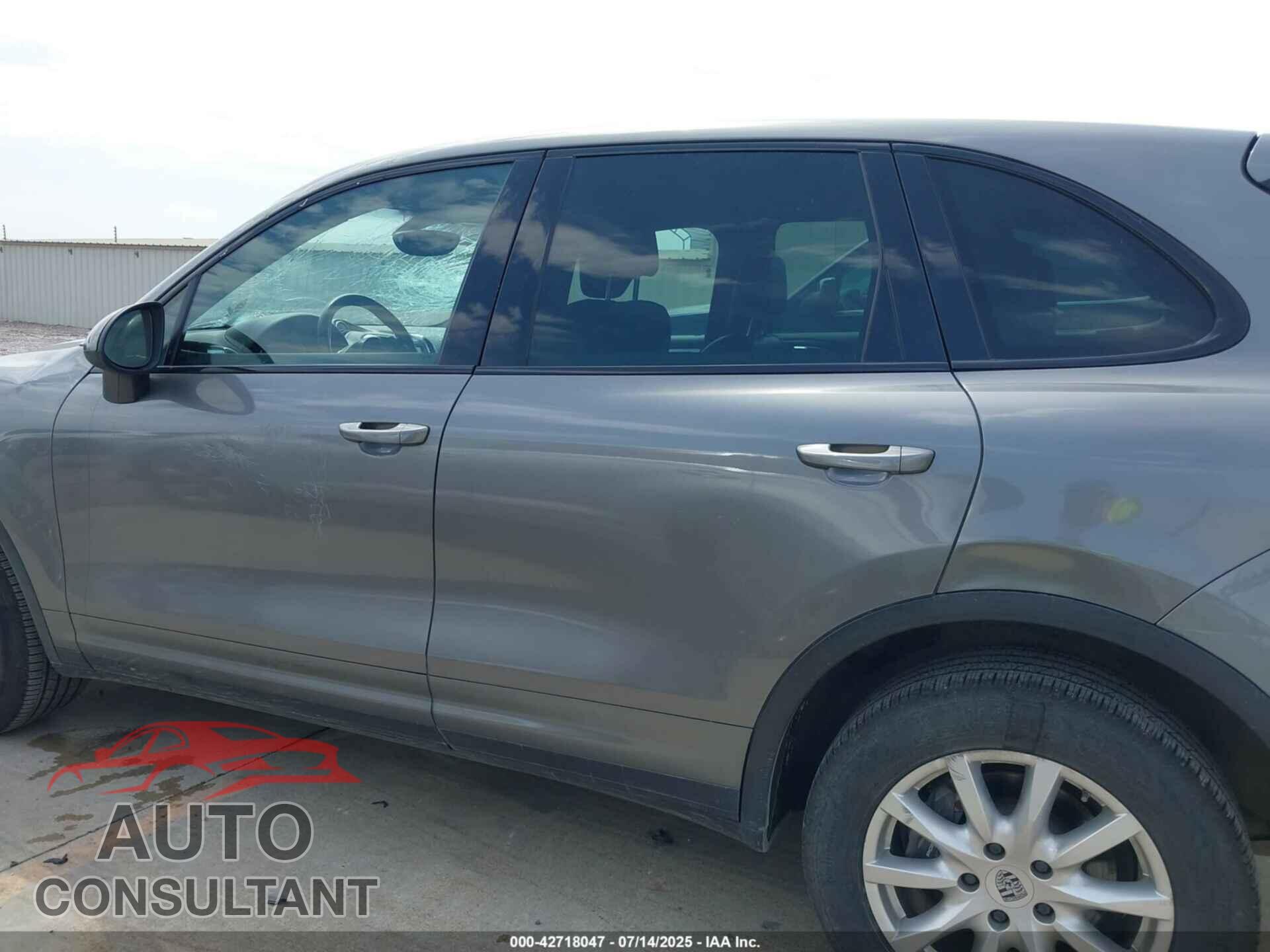 PORSCHE CAYENNE 2013 - WP1AF2A23DLA42549