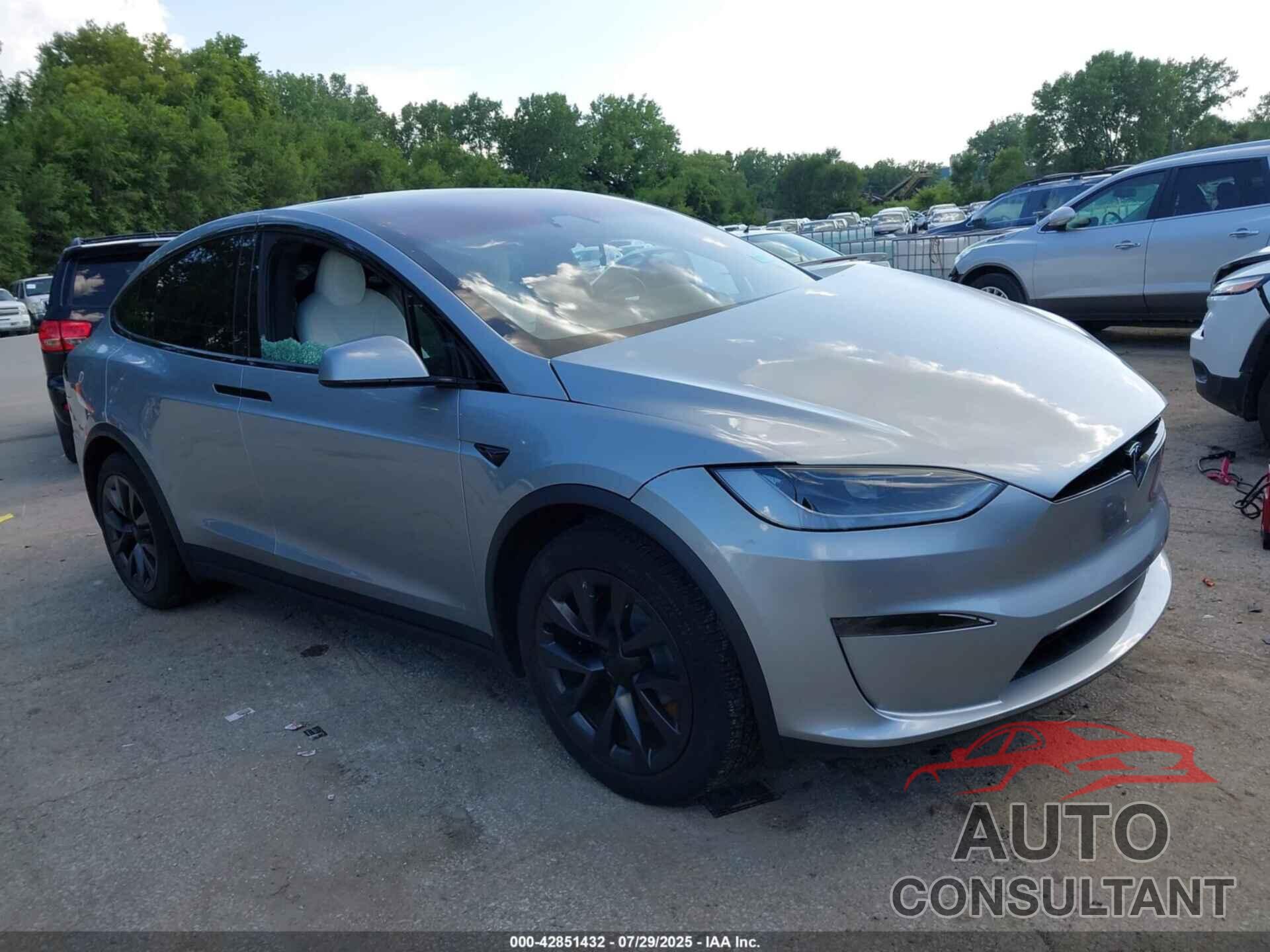 TESLA MODEL X 2025 - 7SAXCBE58SF462349