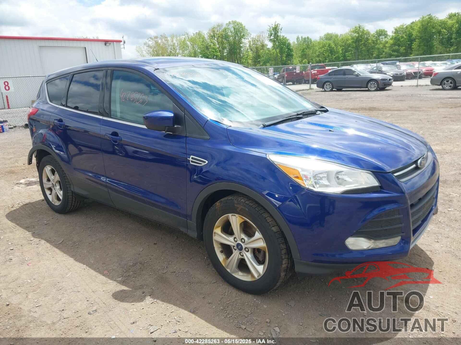 FORD ESCAPE 2015 - 1FMCU9G93FUC28467