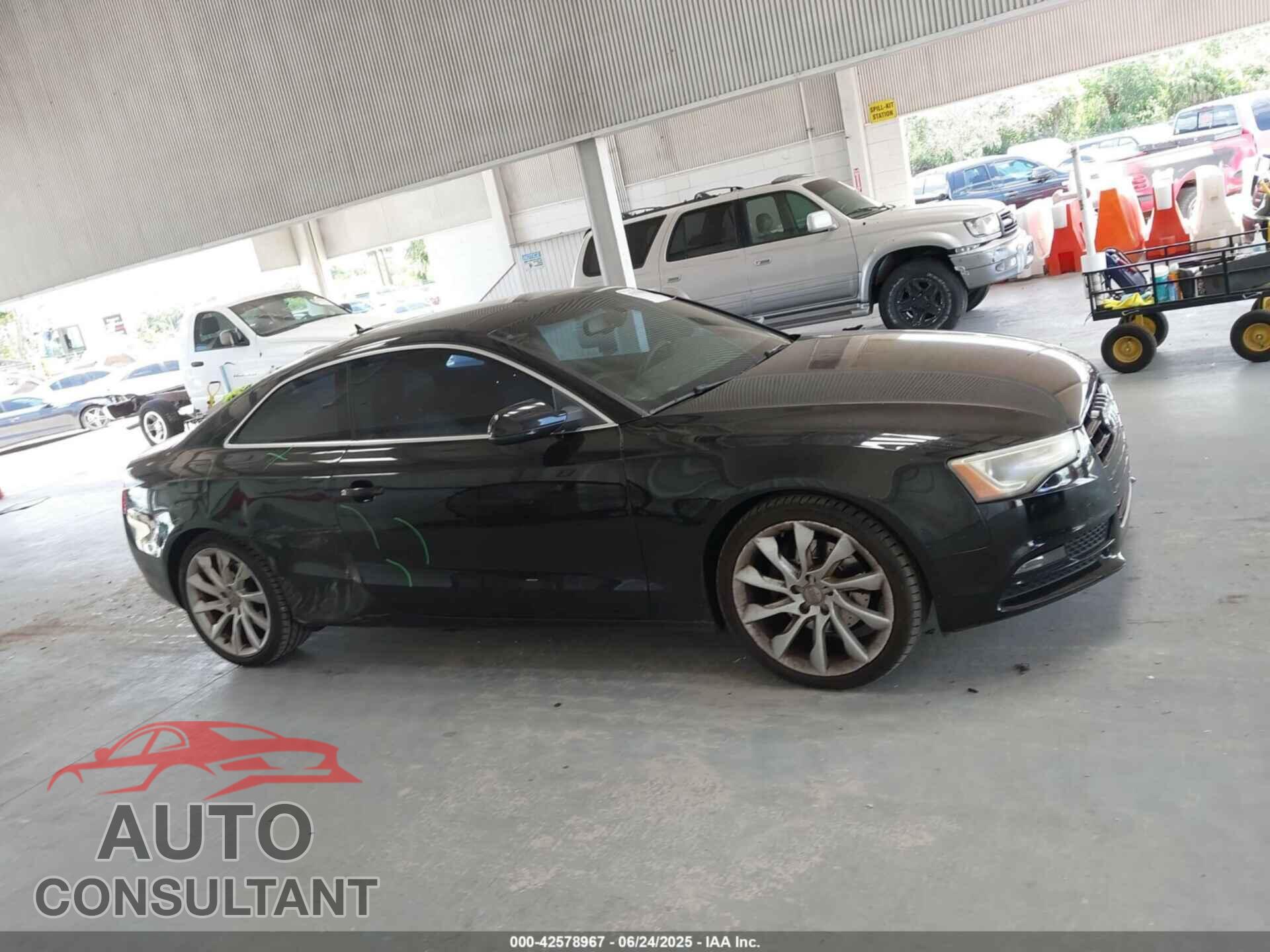 AUDI A5 2014 - WAULFAFR5EA045103