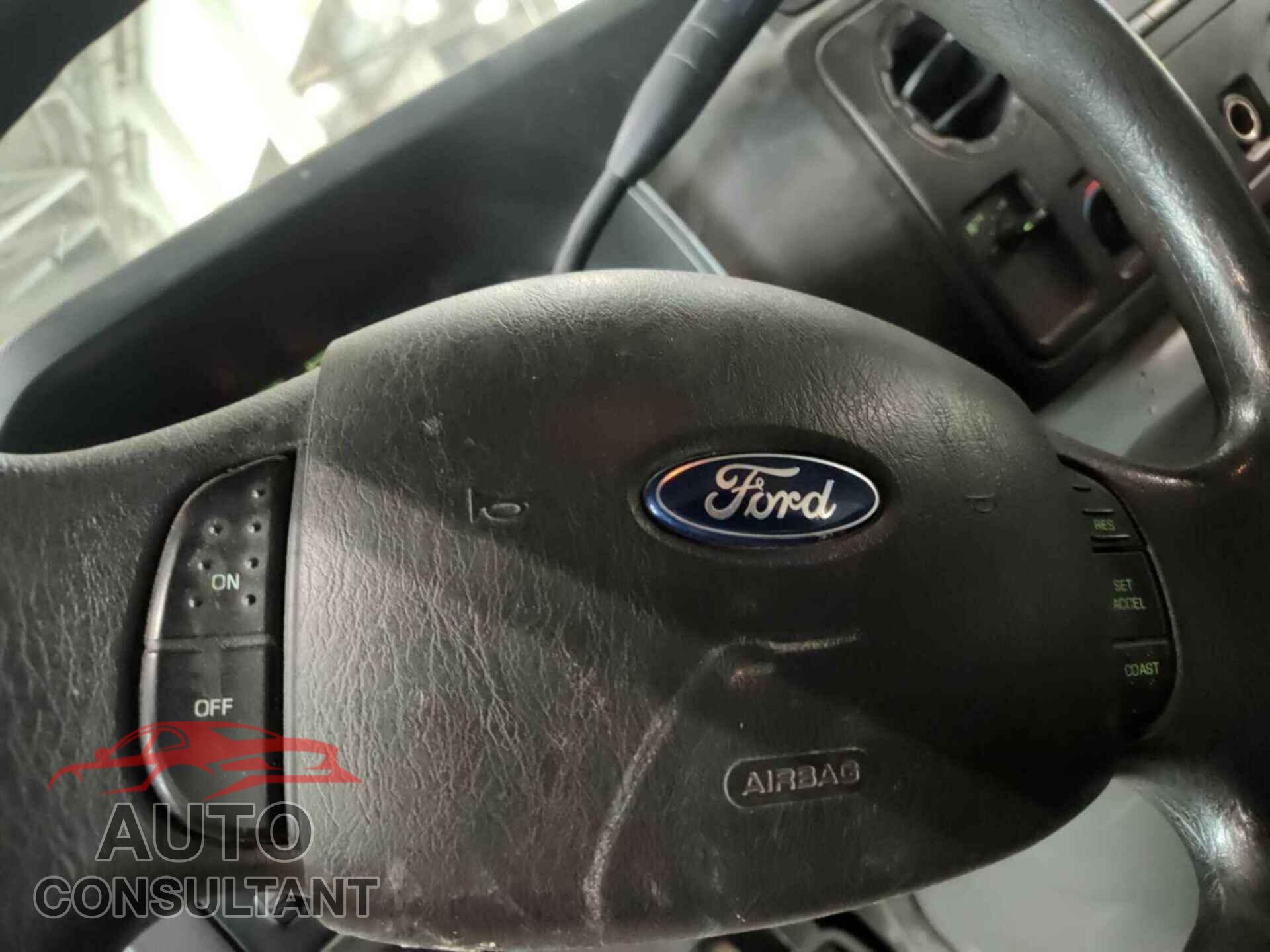FORD ECONOLINE 2016 - 1FDWE3FL7GDC11273