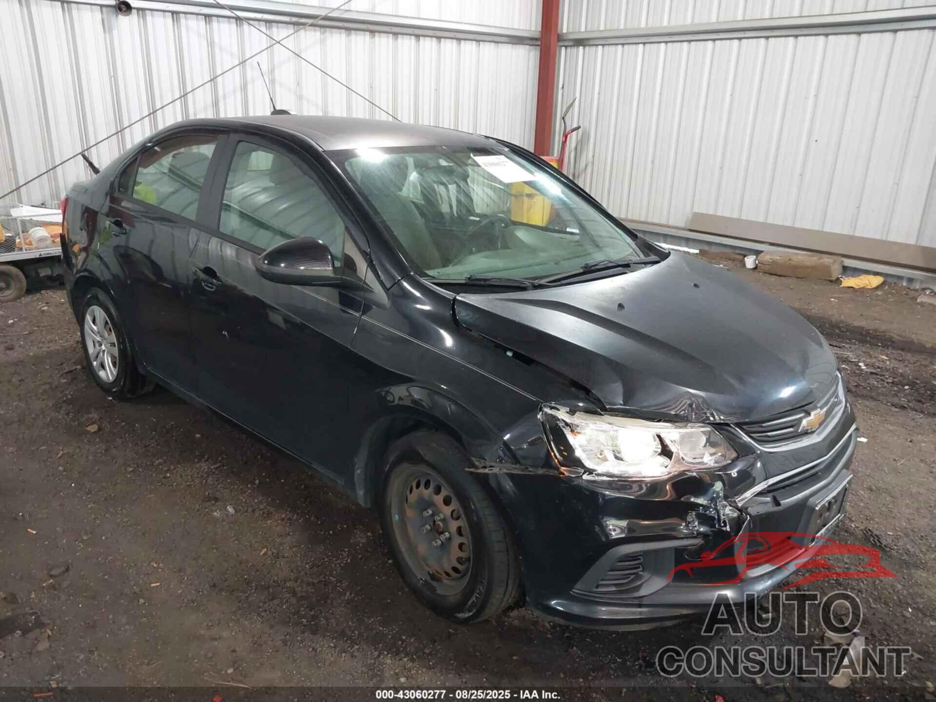 CHEVROLET SONIC 2017 - 1G1JB5SHXH4102773
