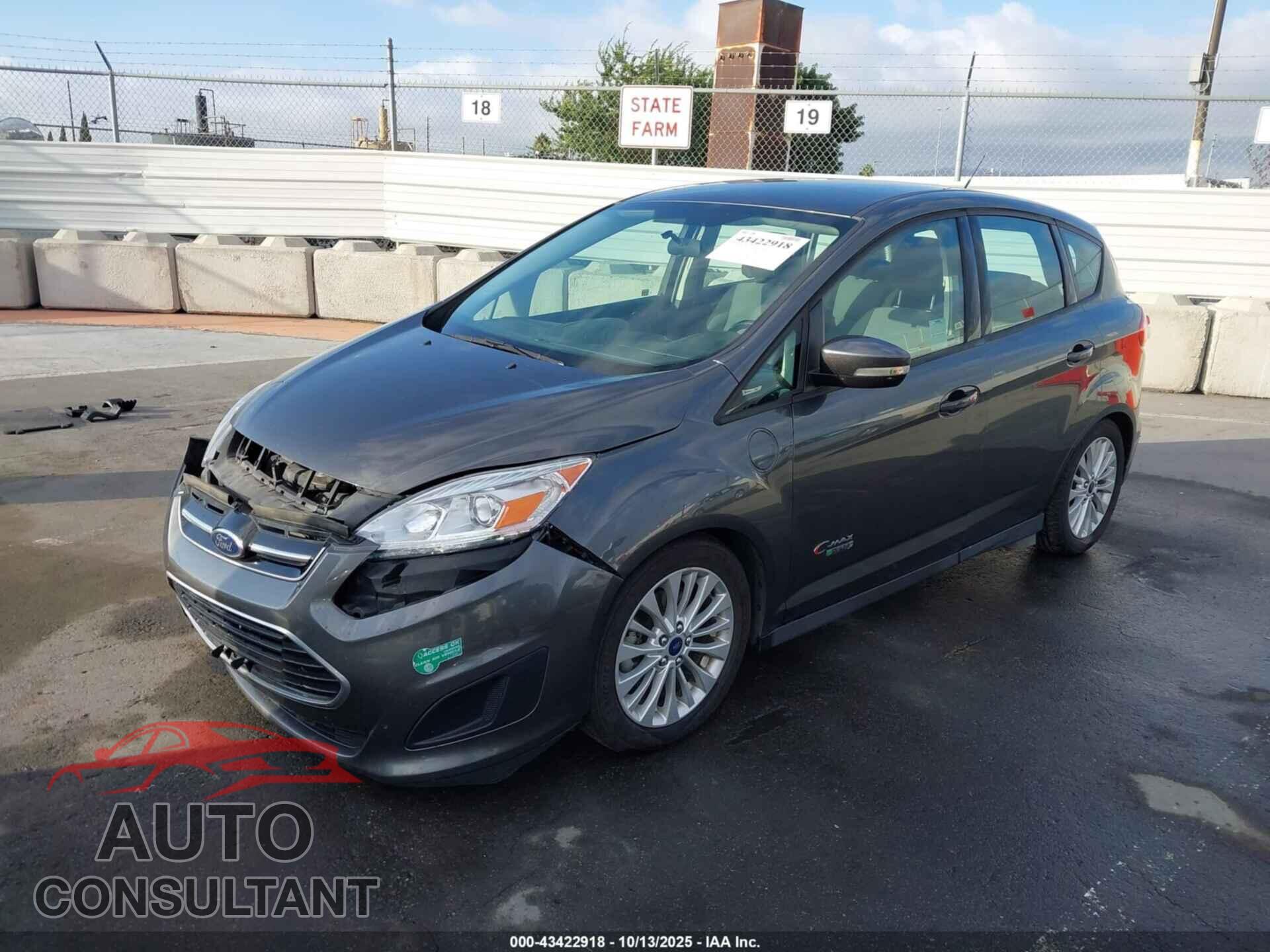 FORD C-MAX ENERGI 2017 - 1FADP5EU3HL102821