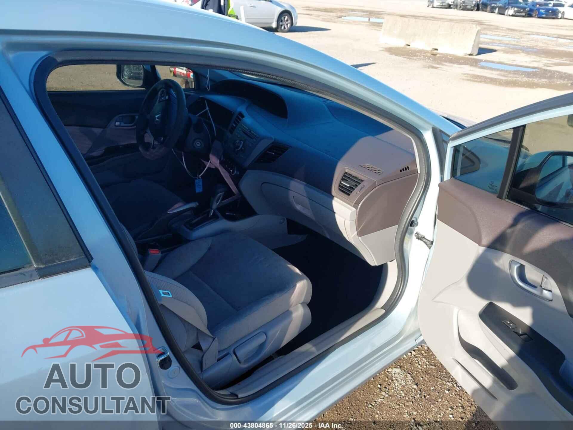 HONDA CIVIC 2012 - 2HGFB2F55CH580446