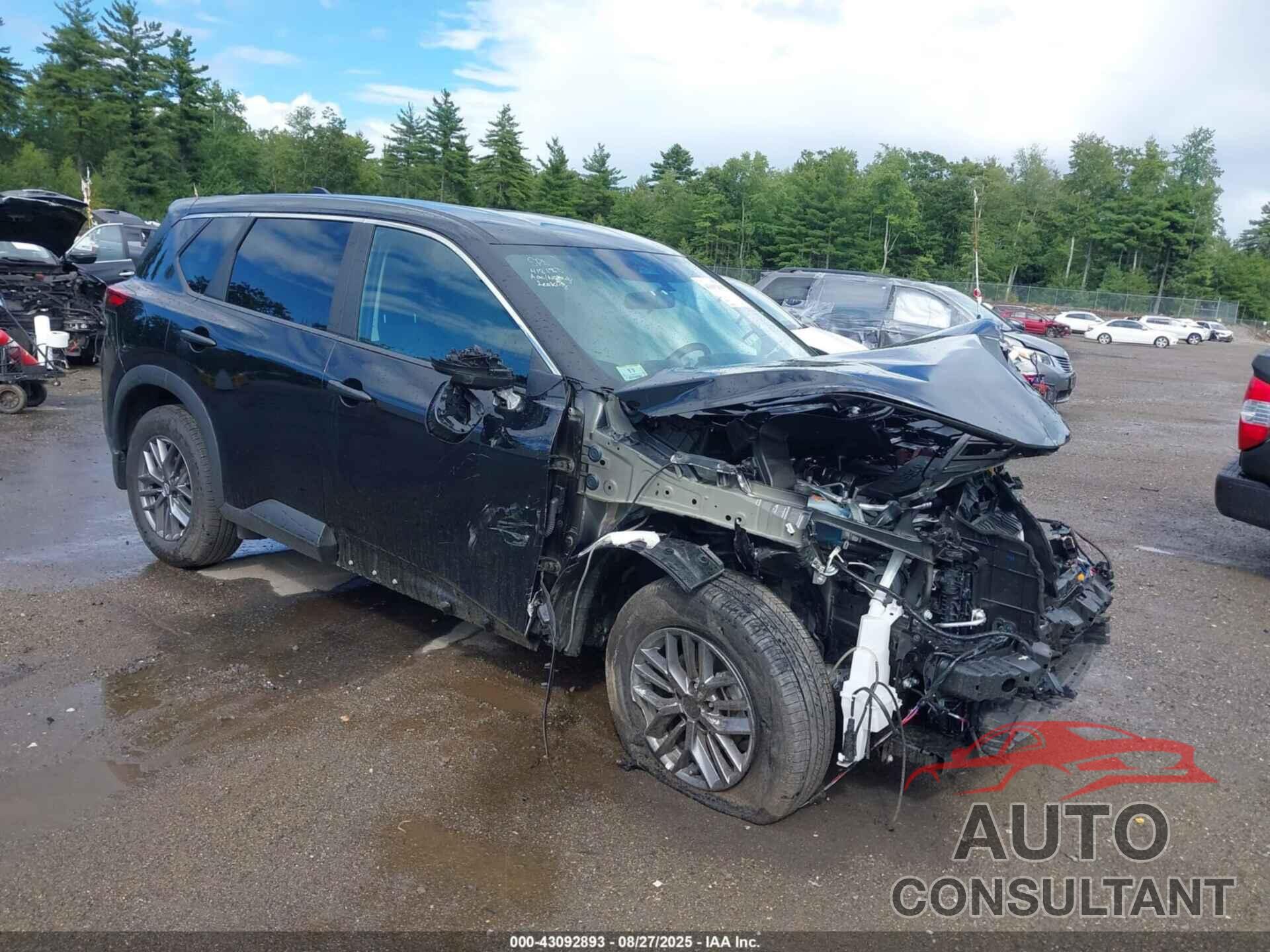 NISSAN ROGUE 2024 - 5N1BT3AB2RC743932