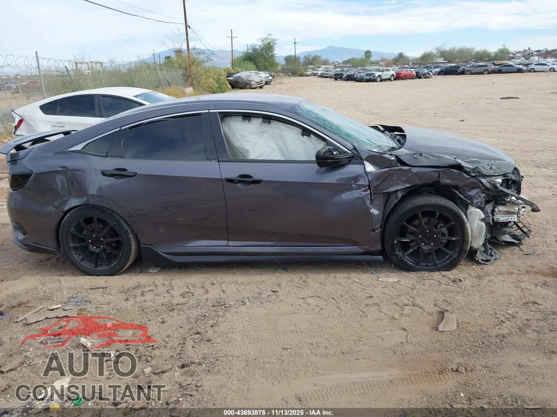 HONDA CIVIC 2017 - 2HGFC2F55HH512006
