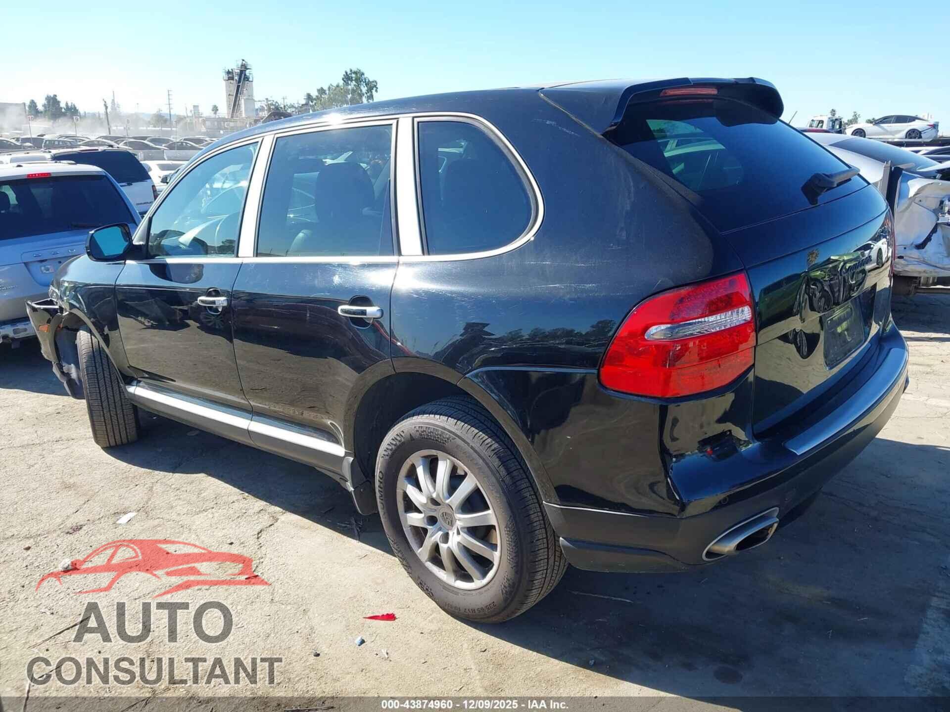 PORSCHE CAYENNE 2010 - WP1AA2APXALA02801