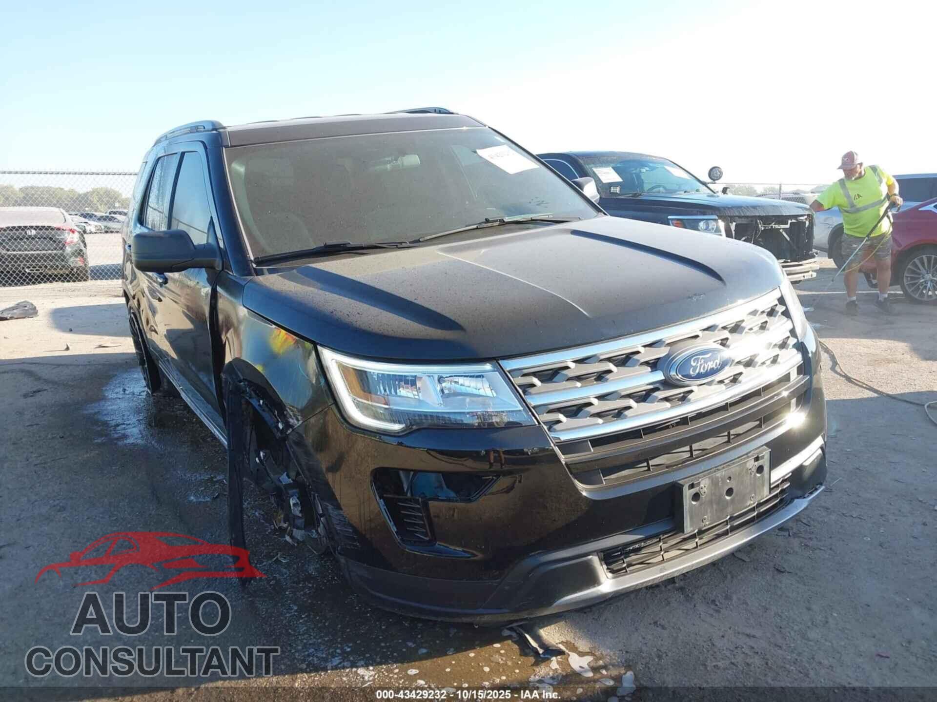FORD EXPLORER 2018 - 1FM5K7D87JGB77576