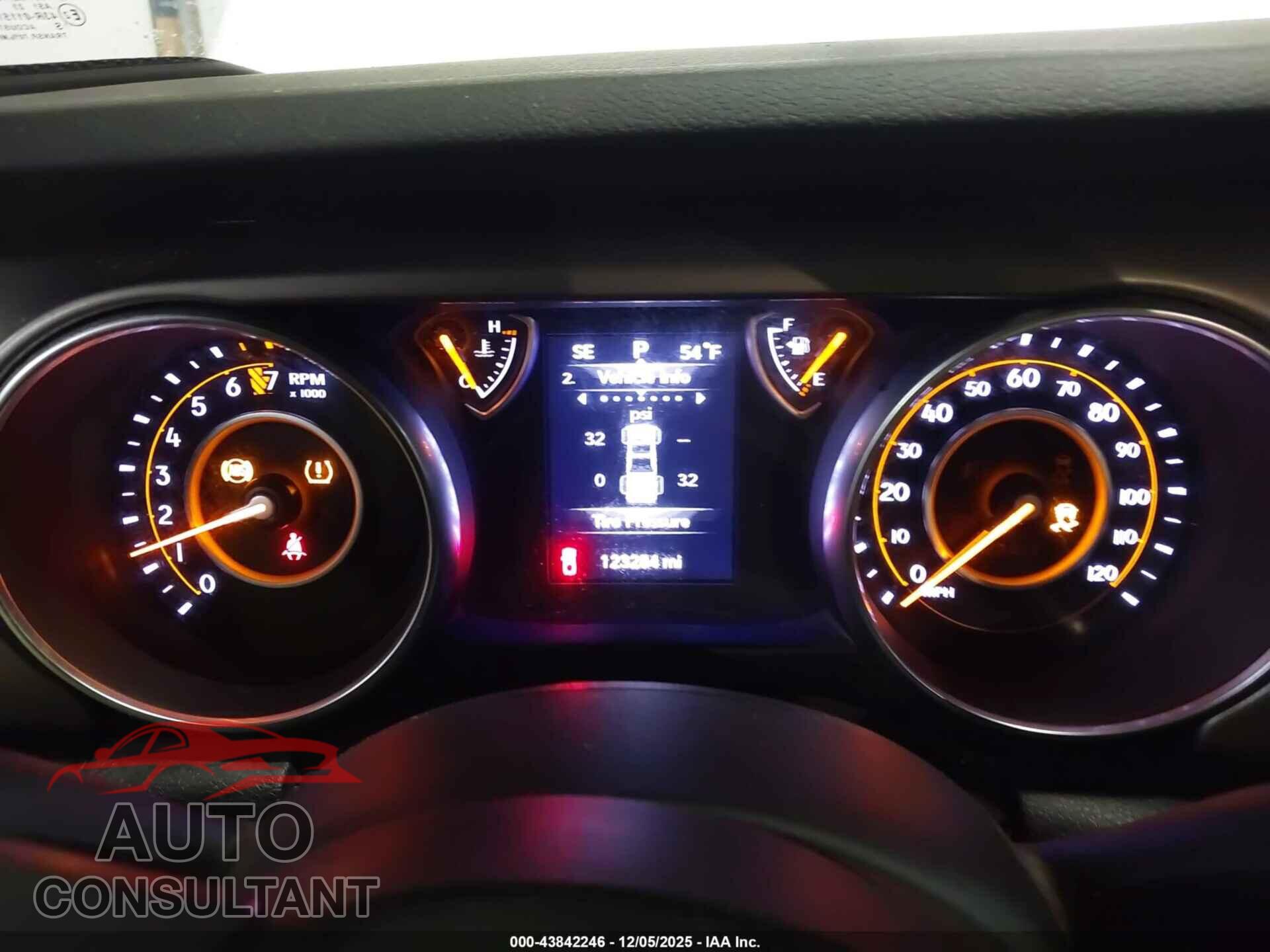 JEEP GLADIATOR 2020 - 1C6HJTAG3LL143841