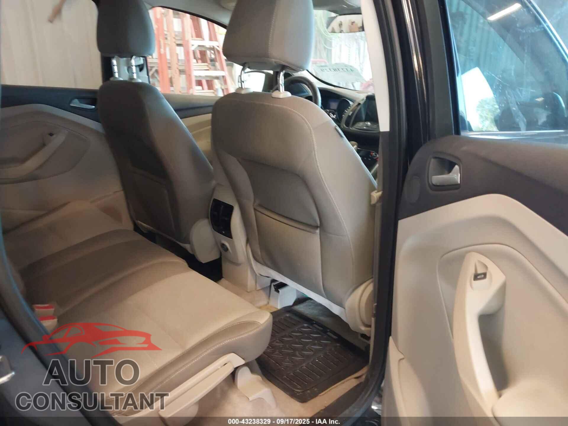 FORD ESCAPE 2013 - 1FMCU0G99DUA80348
