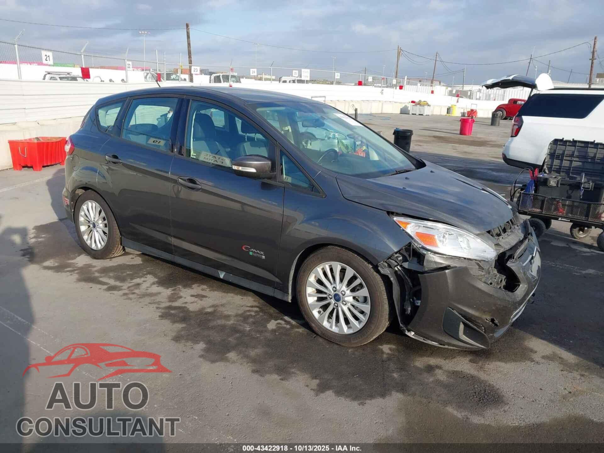 FORD C-MAX ENERGI 2017 - 1FADP5EU3HL102821