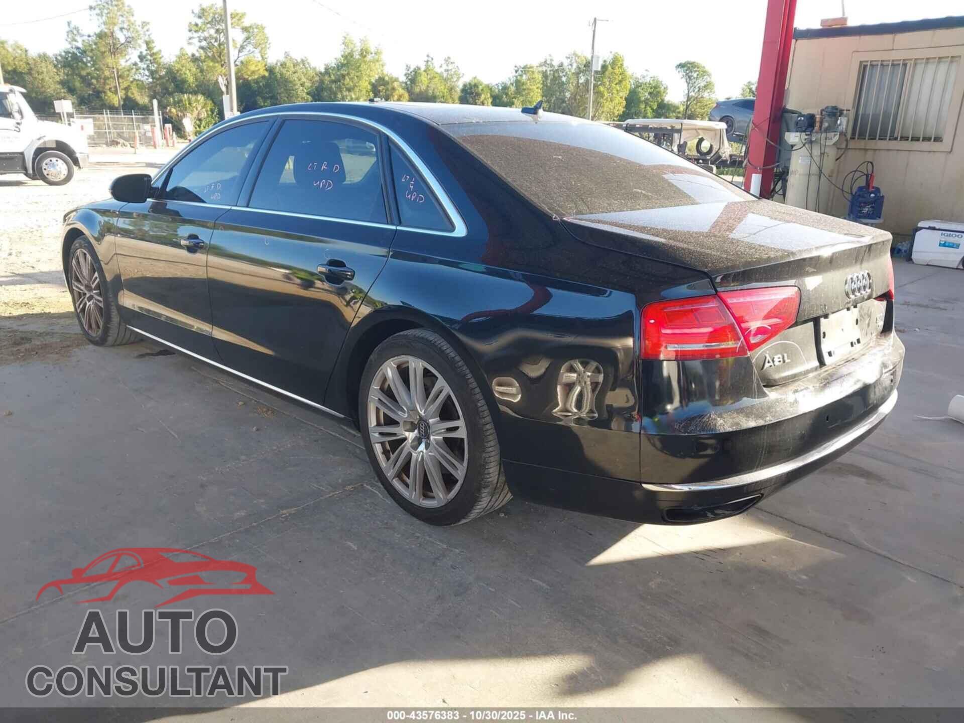 AUDI A8 L 2013 - WAUR2AFD0DN018666