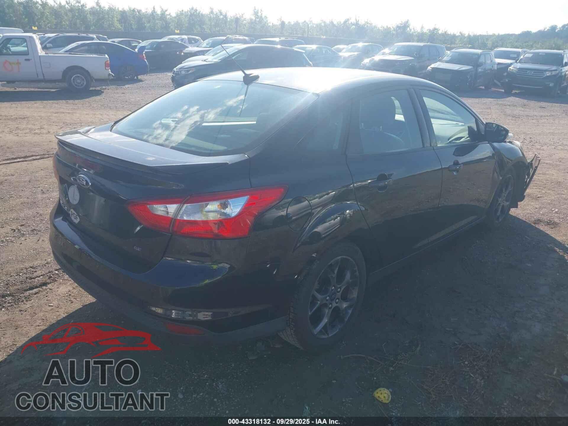 FORD FOCUS 2014 - 1FADP3F29EL297854