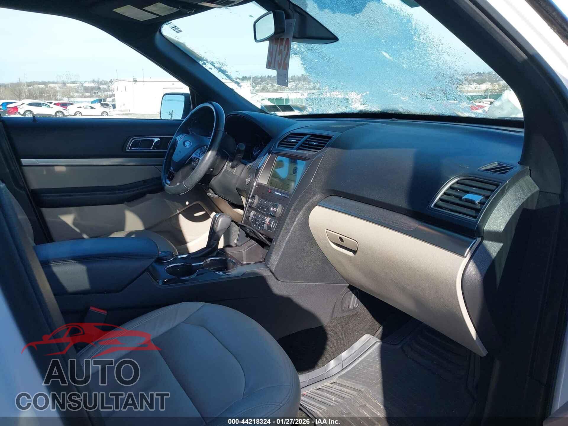 FORD EXPLORER 2018 - 1FM5K8D8XJGB69915