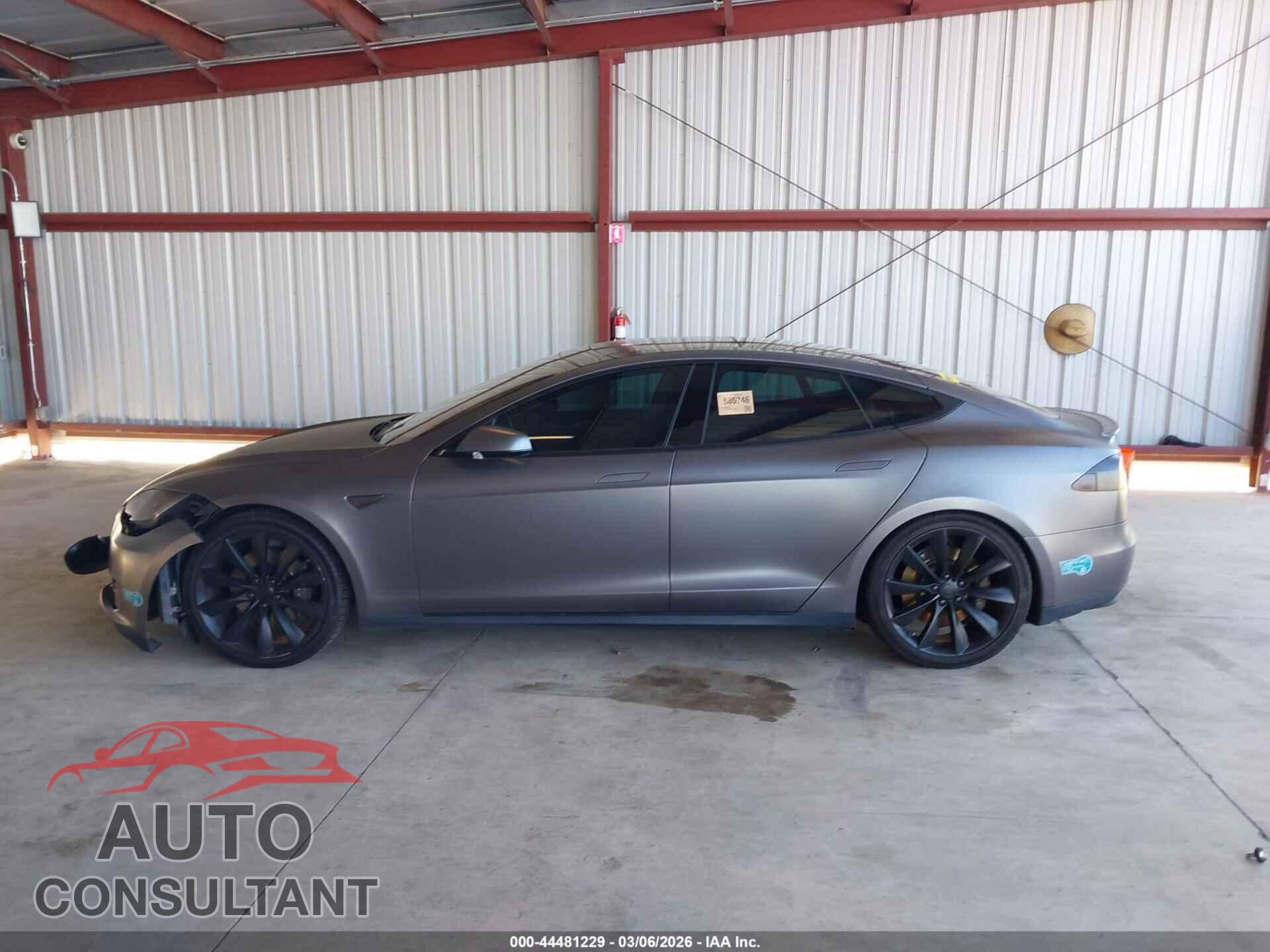TESLA MODEL S 2013 - 5YJSA1CPXDFP26752