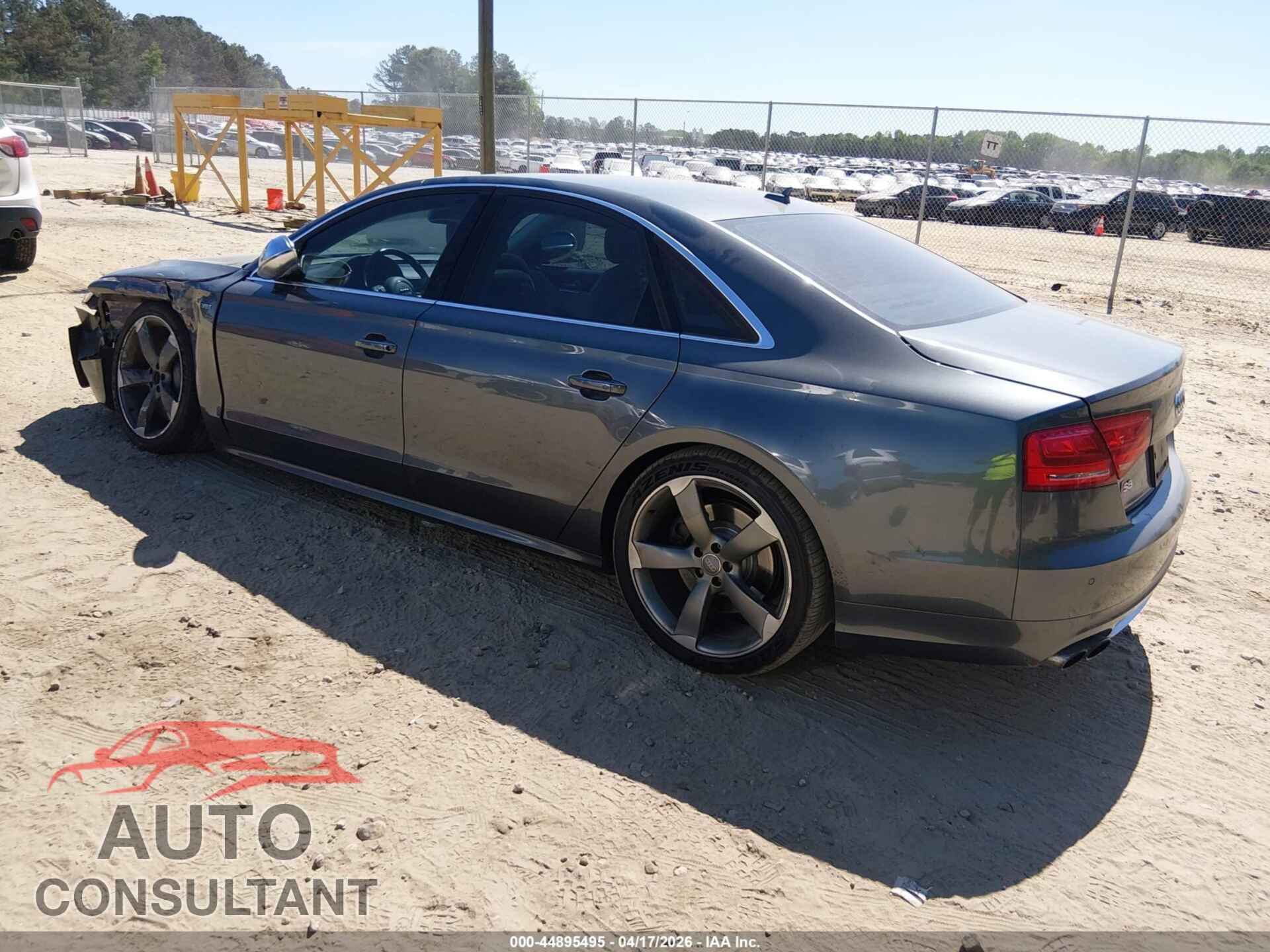AUDI S8 2013 - WAUD2AFD0DN011341