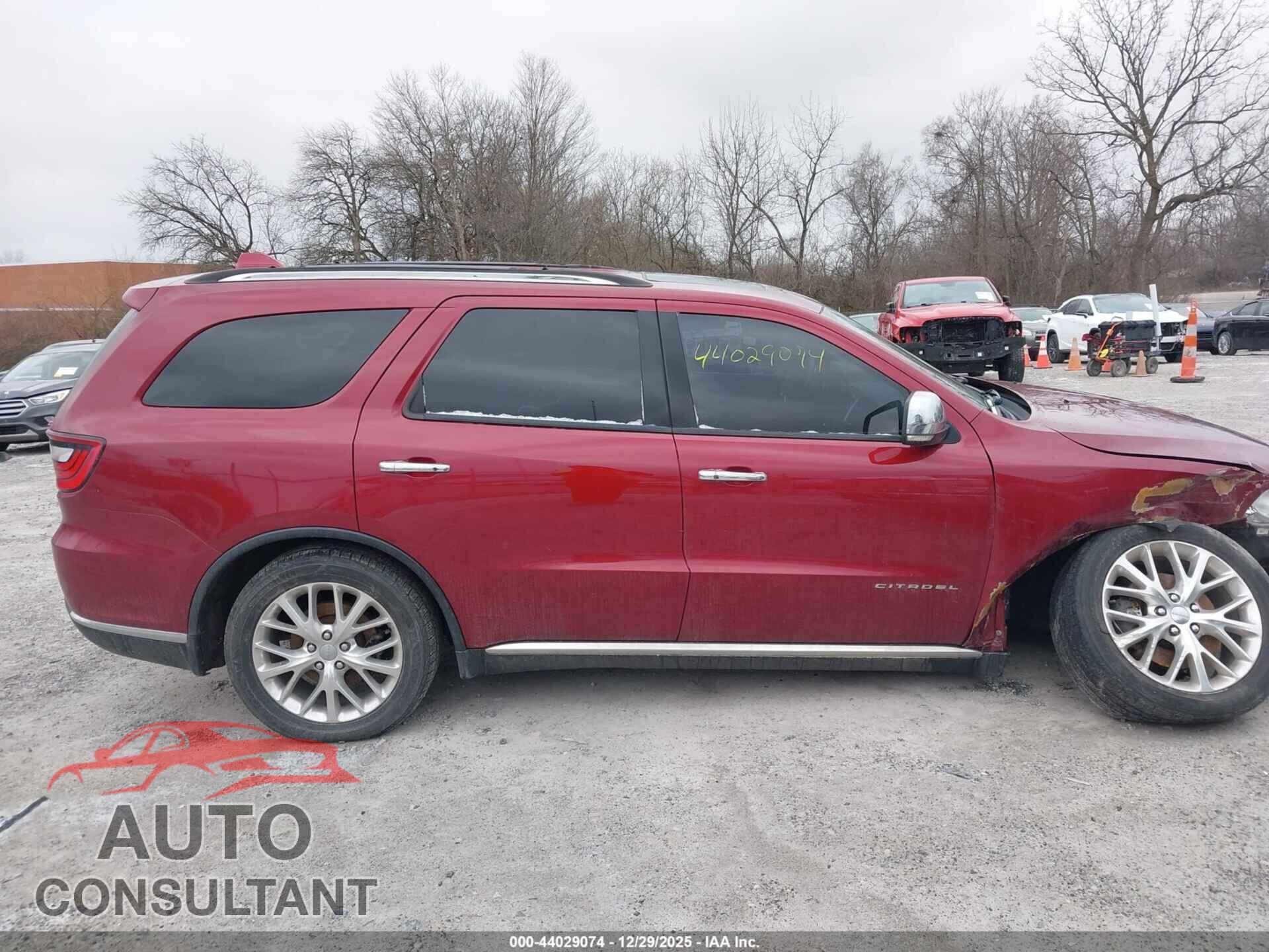 DODGE DURANGO 2015 - 1C4RDJEG7FC244856