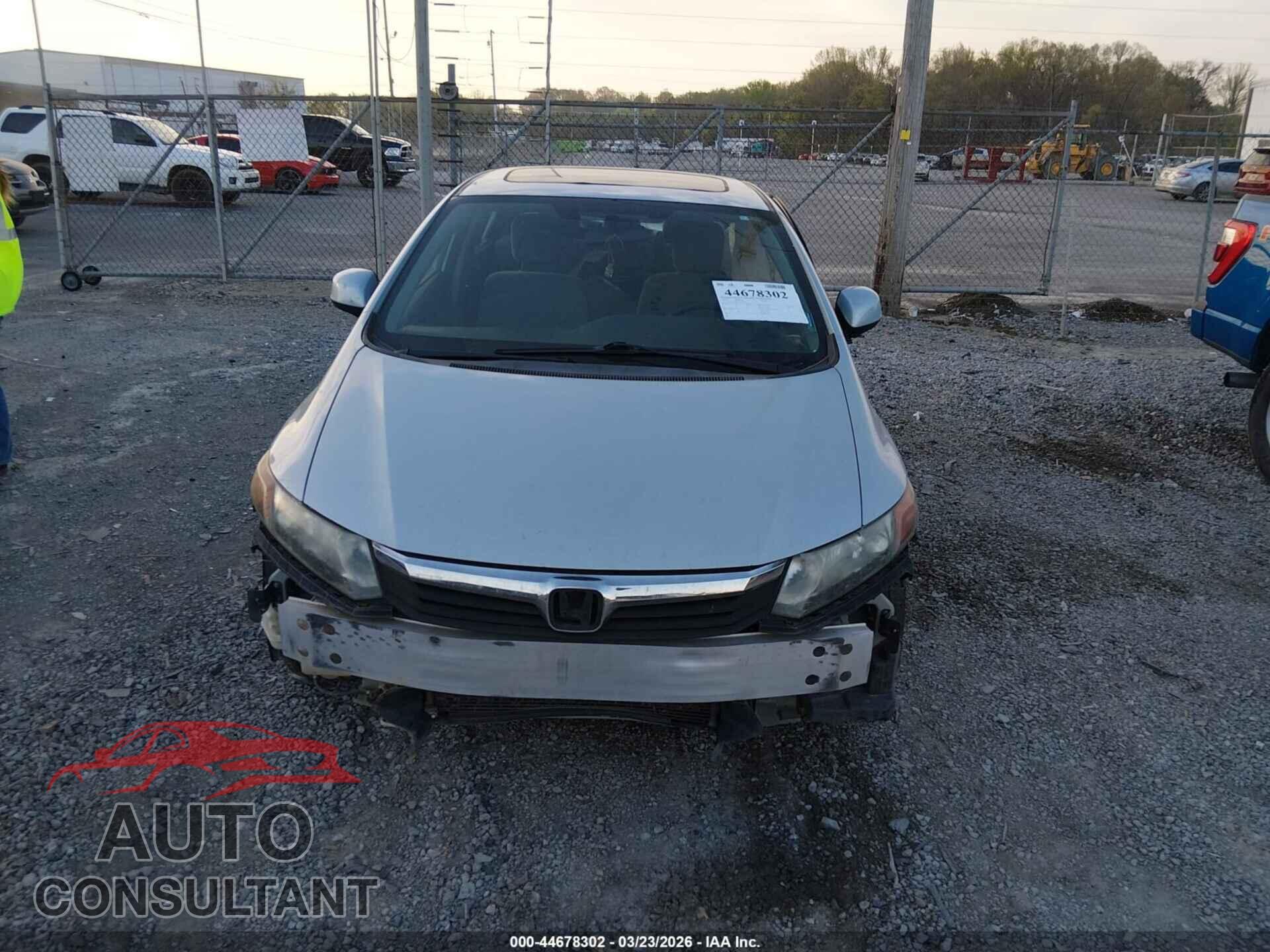 HONDA CIVIC 2012 - 2HGFB2F80CH593602