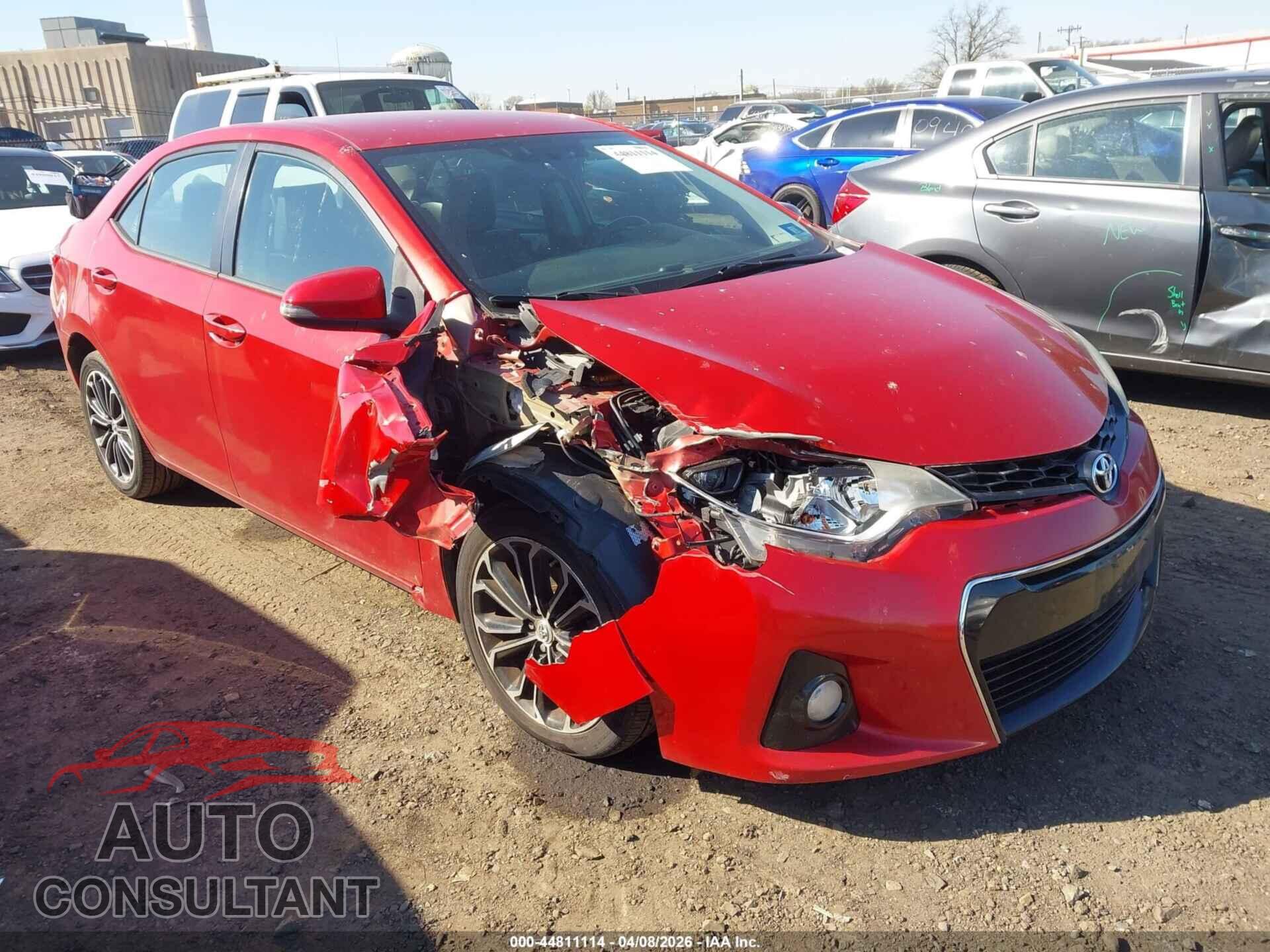 TOYOTA COROLLA 2015 - 5YFBURHE1FP312702