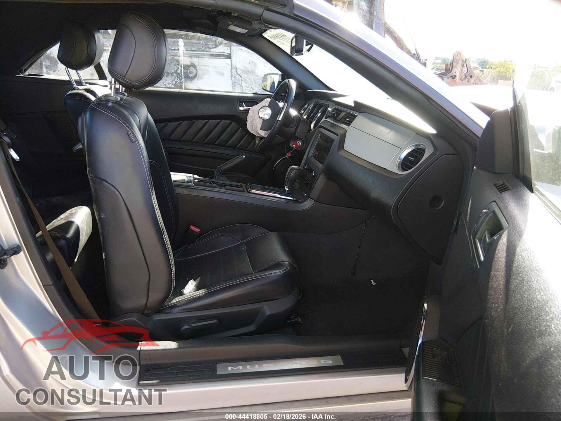 FORD MUSTANG 2013 - 1ZVBP8EM8D5243821