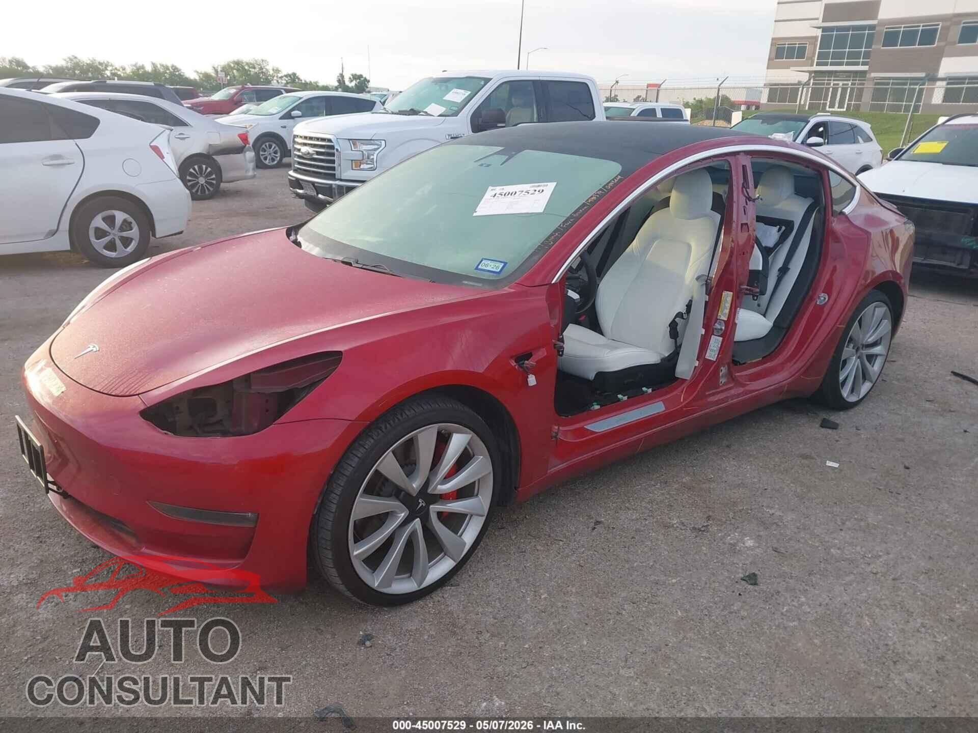 TESLA MODEL 3 2019 - 5YJ3E1EB9KF440379