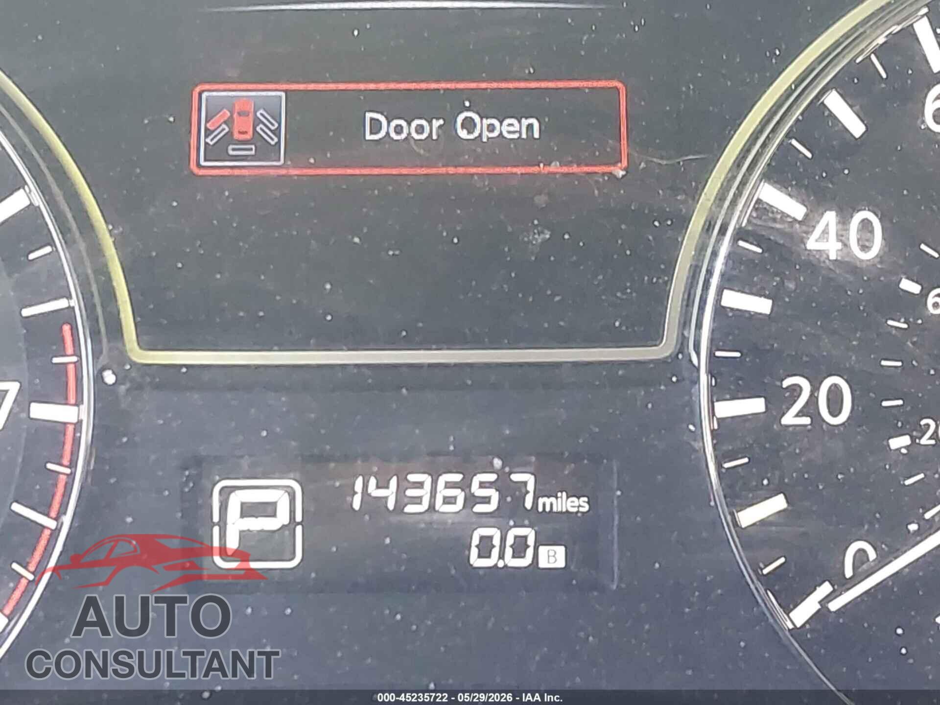 NISSAN PATHFINDER 2015 - 5N1AR2MM4FC671855