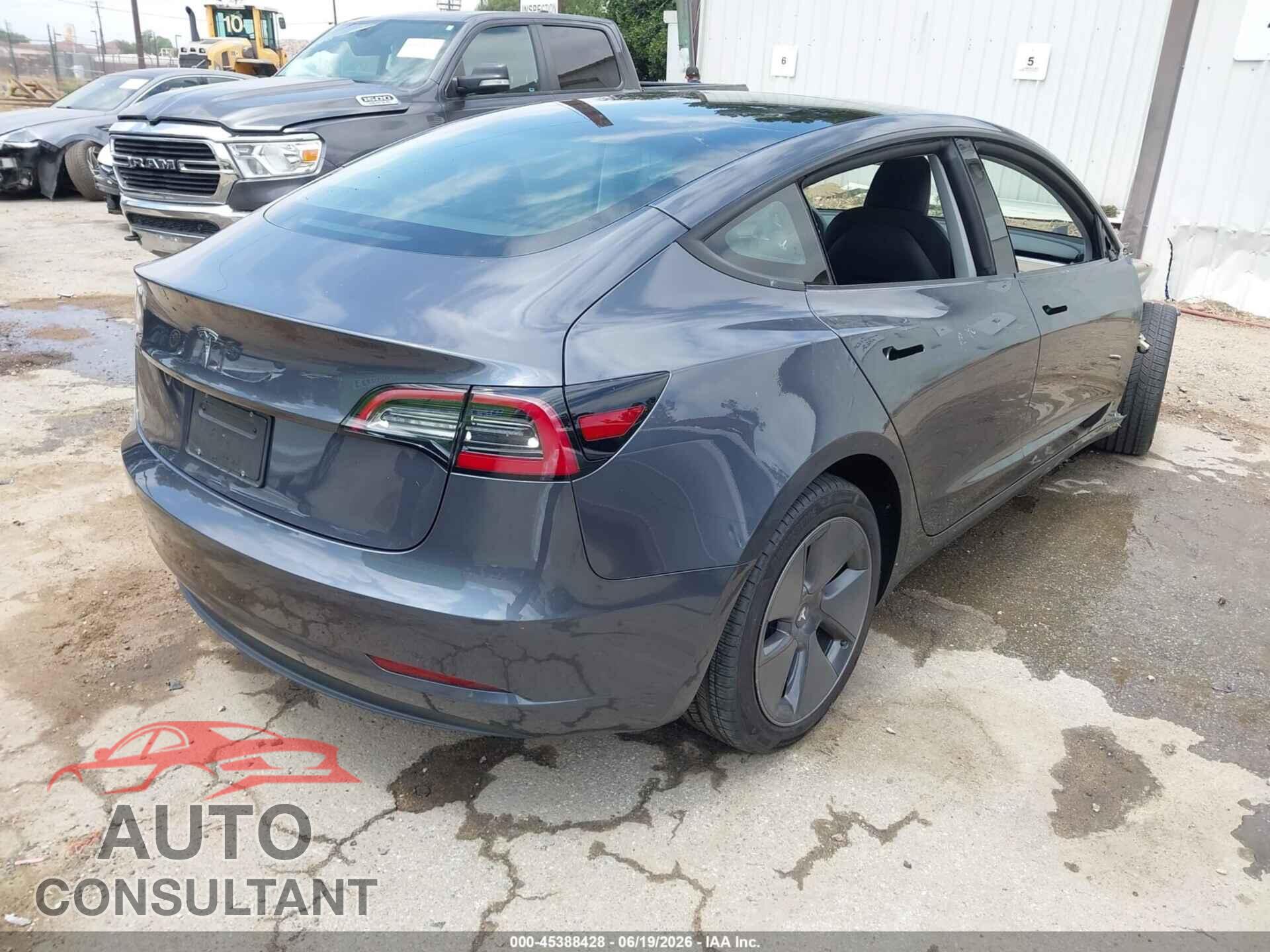 TESLA MODEL 3 2023 - 5YJ3E1EA0PF482504