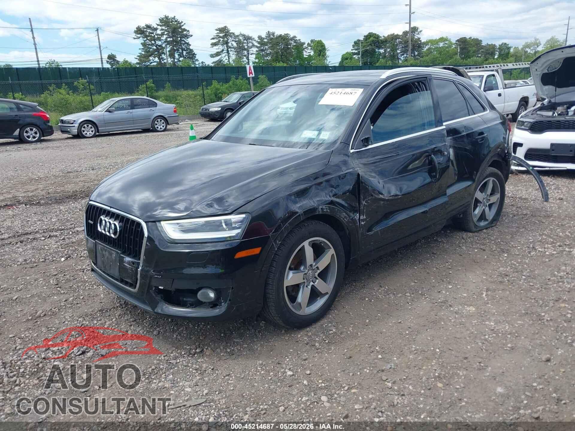 AUDI Q3 2015 - WA1GFCFS0FR011358