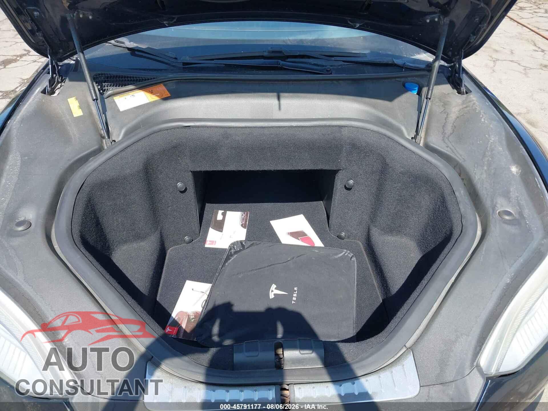 TESLA MODEL S 2013 - 5YJSA1DP7DFP11611