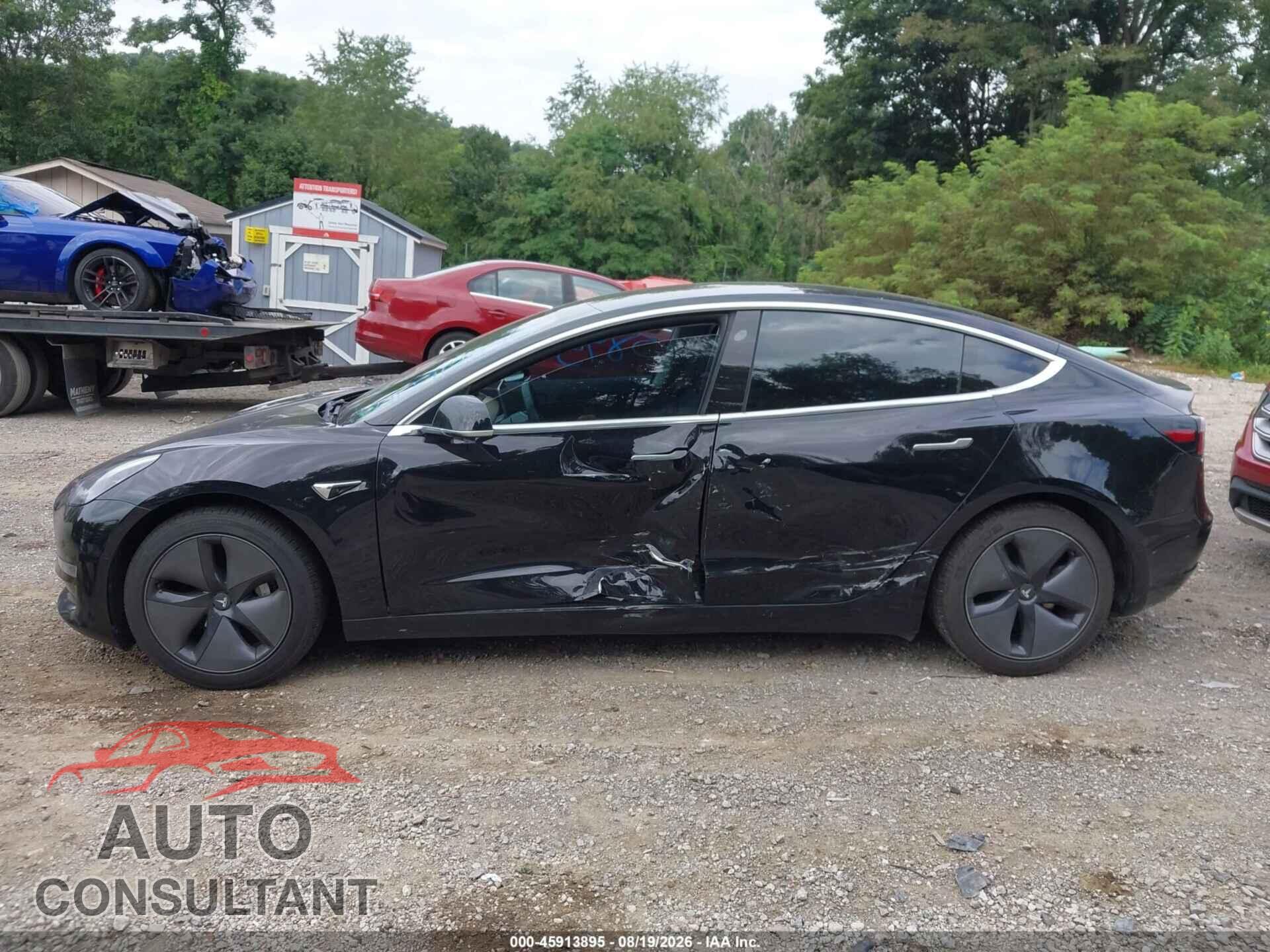 TESLA MODEL 3 2019 - 5YJ3E1EA1KF306523