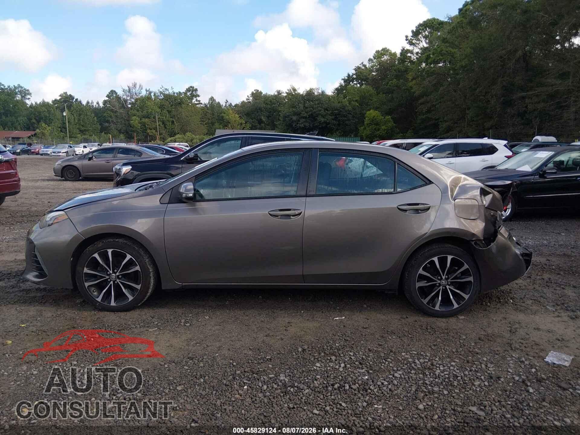 TOYOTA COROLLA 2017 - 2T1BURHE7HC830672
