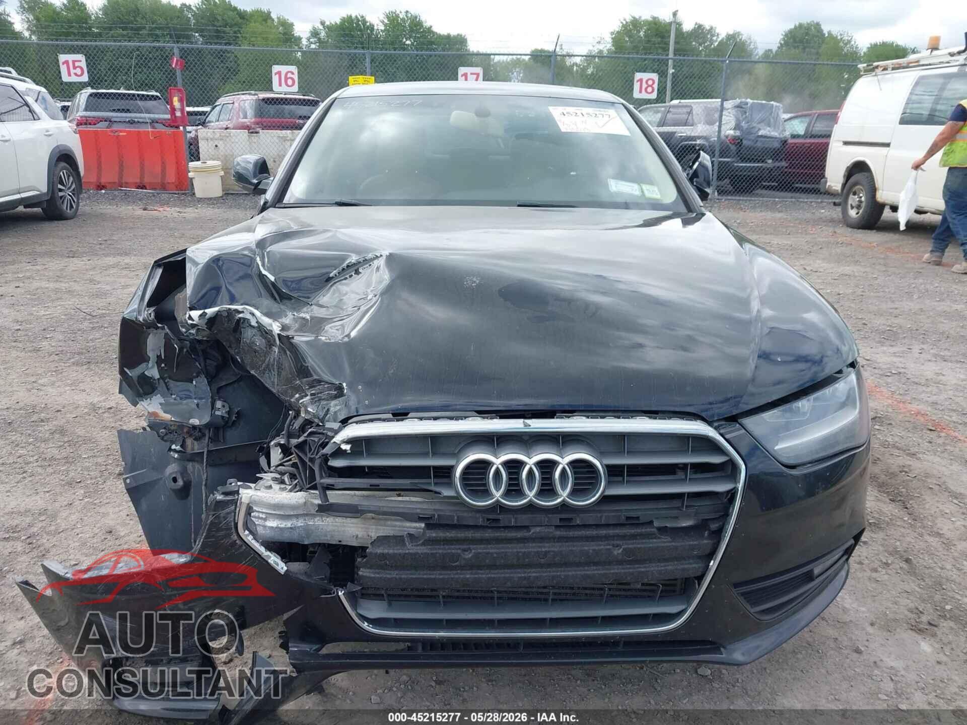 AUDI A4 2013 - WAUBFAFL0DN025100