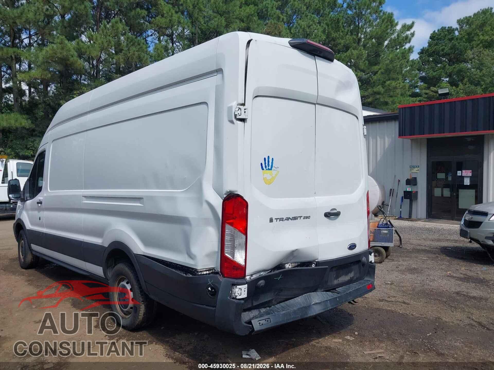 FORD TRANSIT-250 2019 - 1FTYR3XM8KKA81663