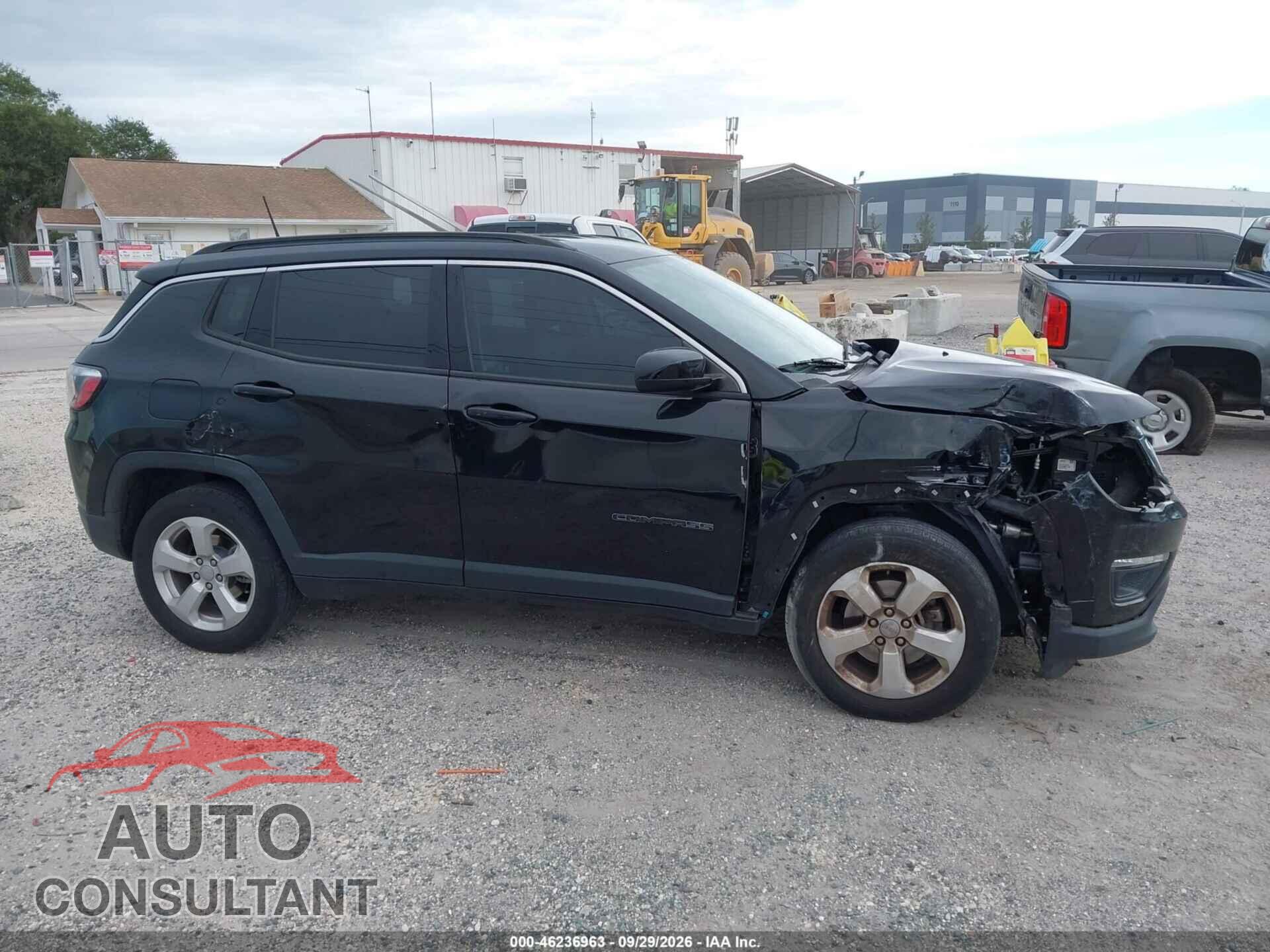 JEEP COMPASS 2018 - 3C4NJCBB2JT193257