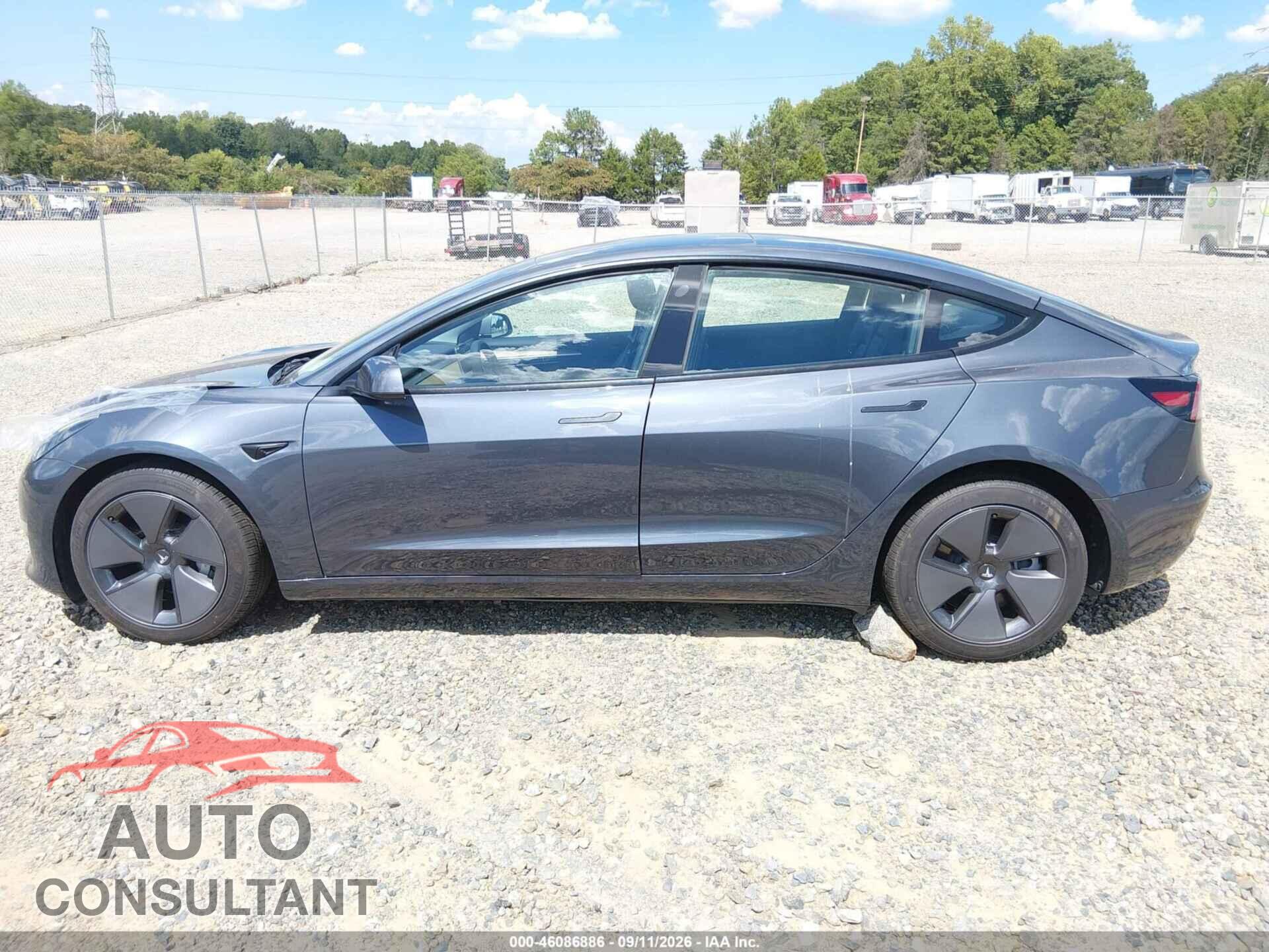 TESLA MODEL 3 2023 - 5YJ3E1EA5PF407247