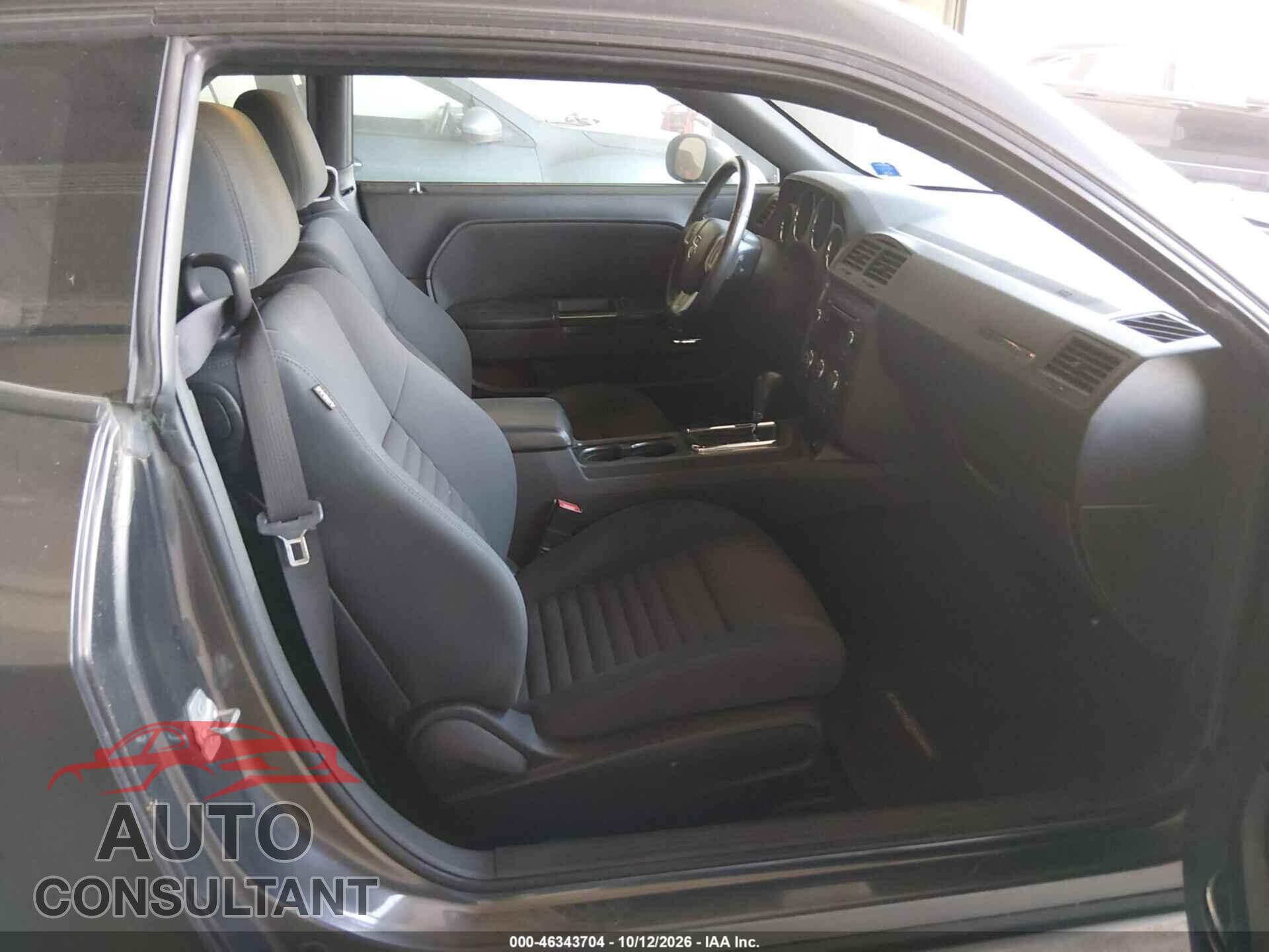 DODGE CHALLENGER 2013 - 2C3CDYAG8DH670039