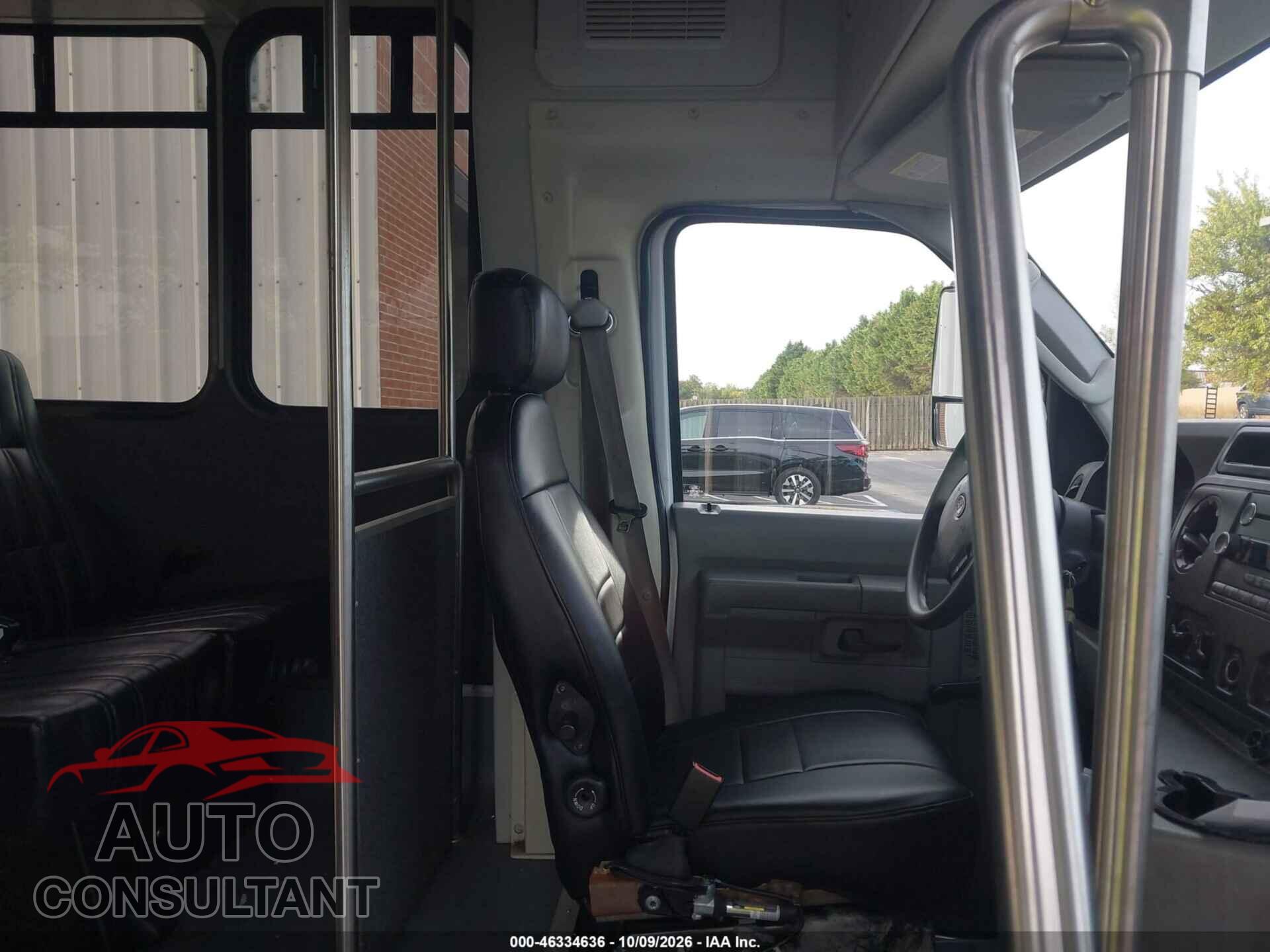 FORD E-450 CUTAWAY 2017 - 1FDFE4FS2HDC67345