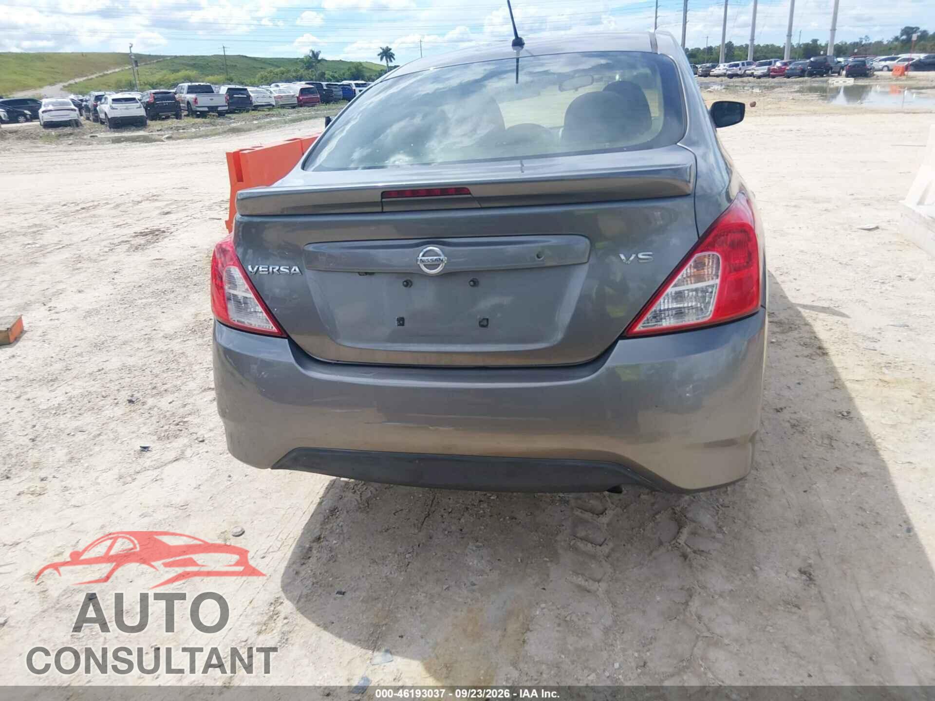 NISSAN VERSA 2019 - 3N1CN7AP3KL831360