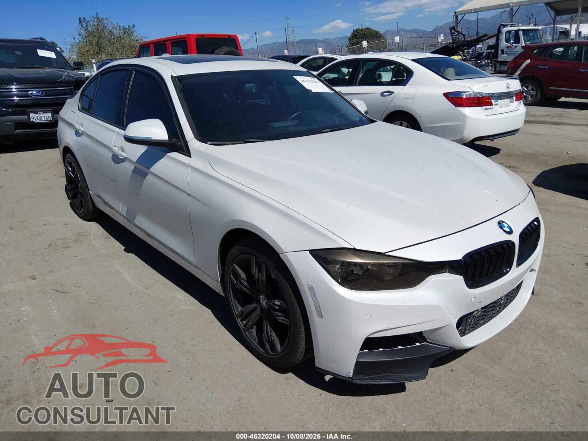 BMW 328I 2012 - WBA3C1C59CF430948