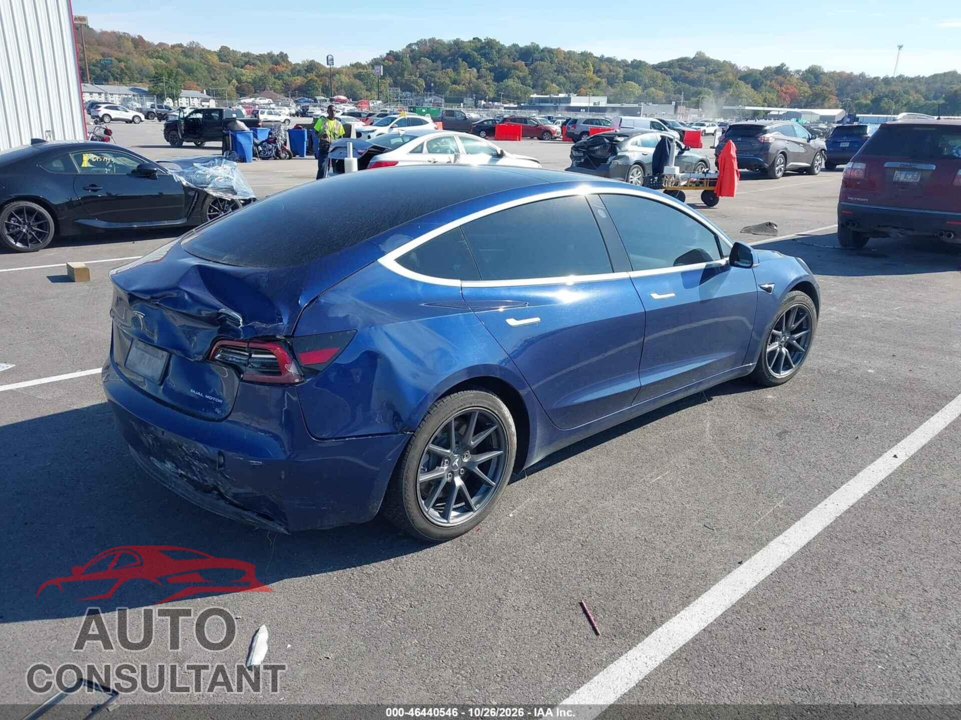 TESLA MODEL 3 2019 - 5YJ3E1EB7KF365889