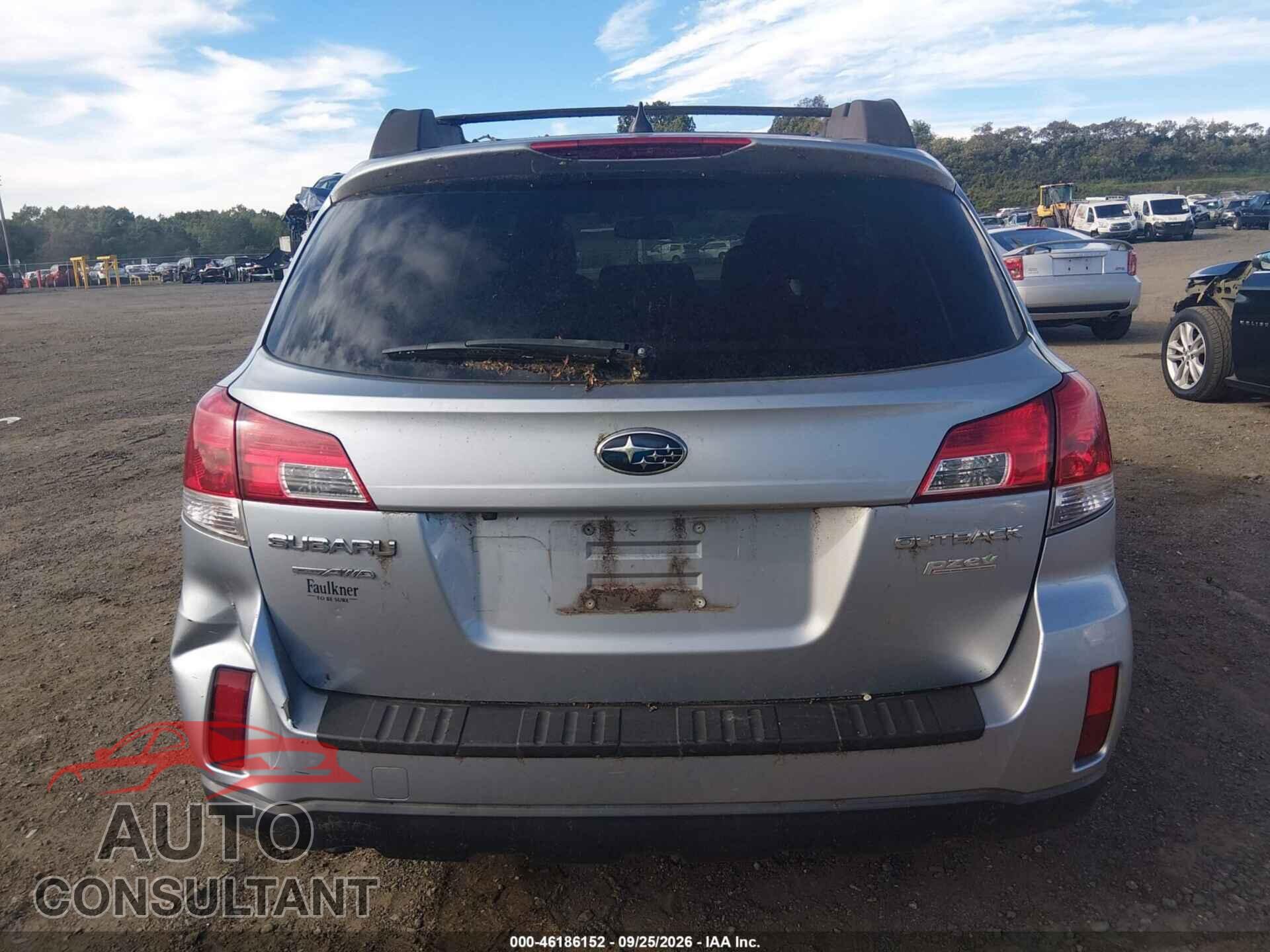 SUBARU OUTBACK 2014 - 4S4BRBNC4E3250856