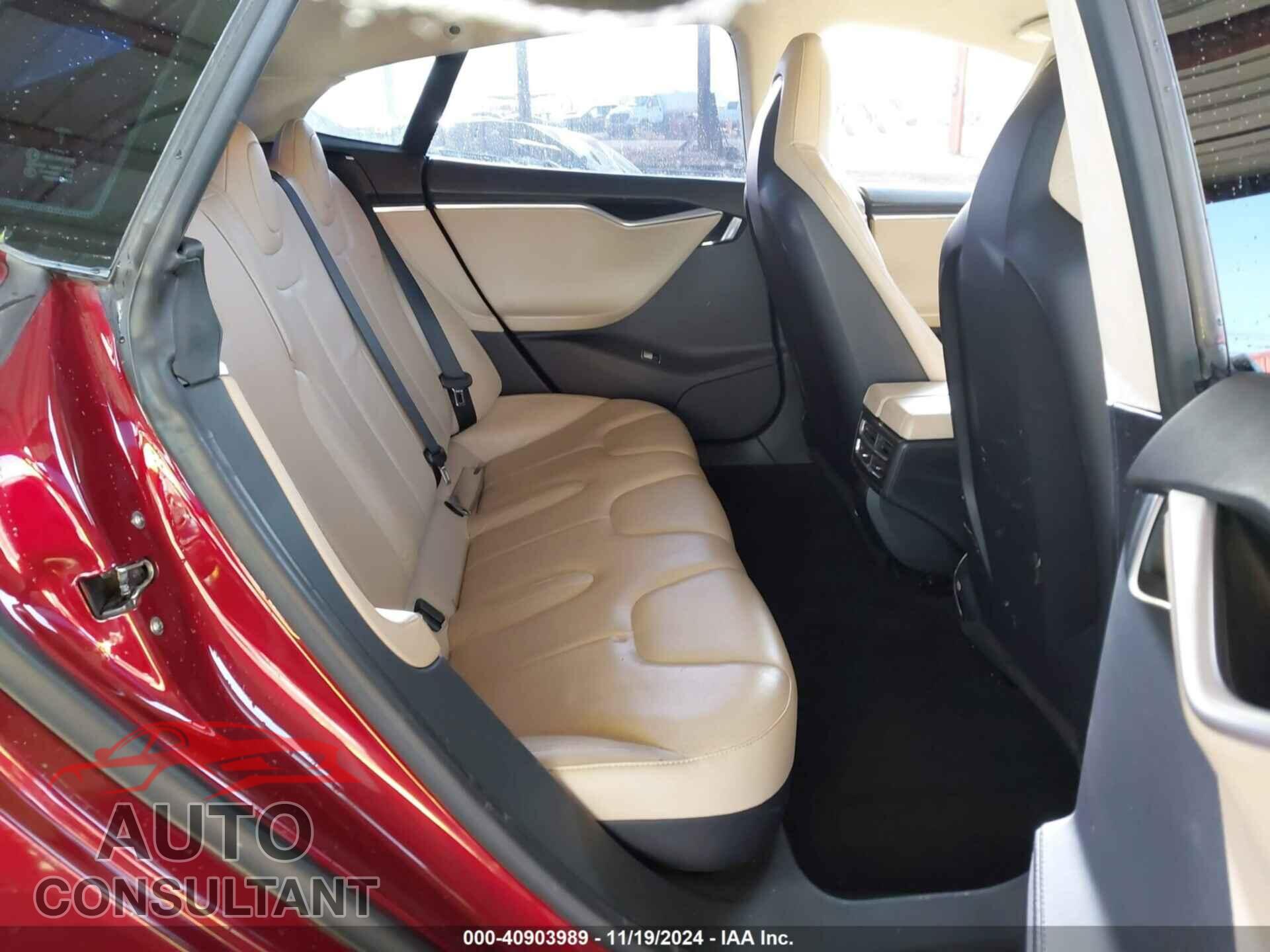 TESLA MODEL S 2012 - 5YJSA1DN0CFS00674