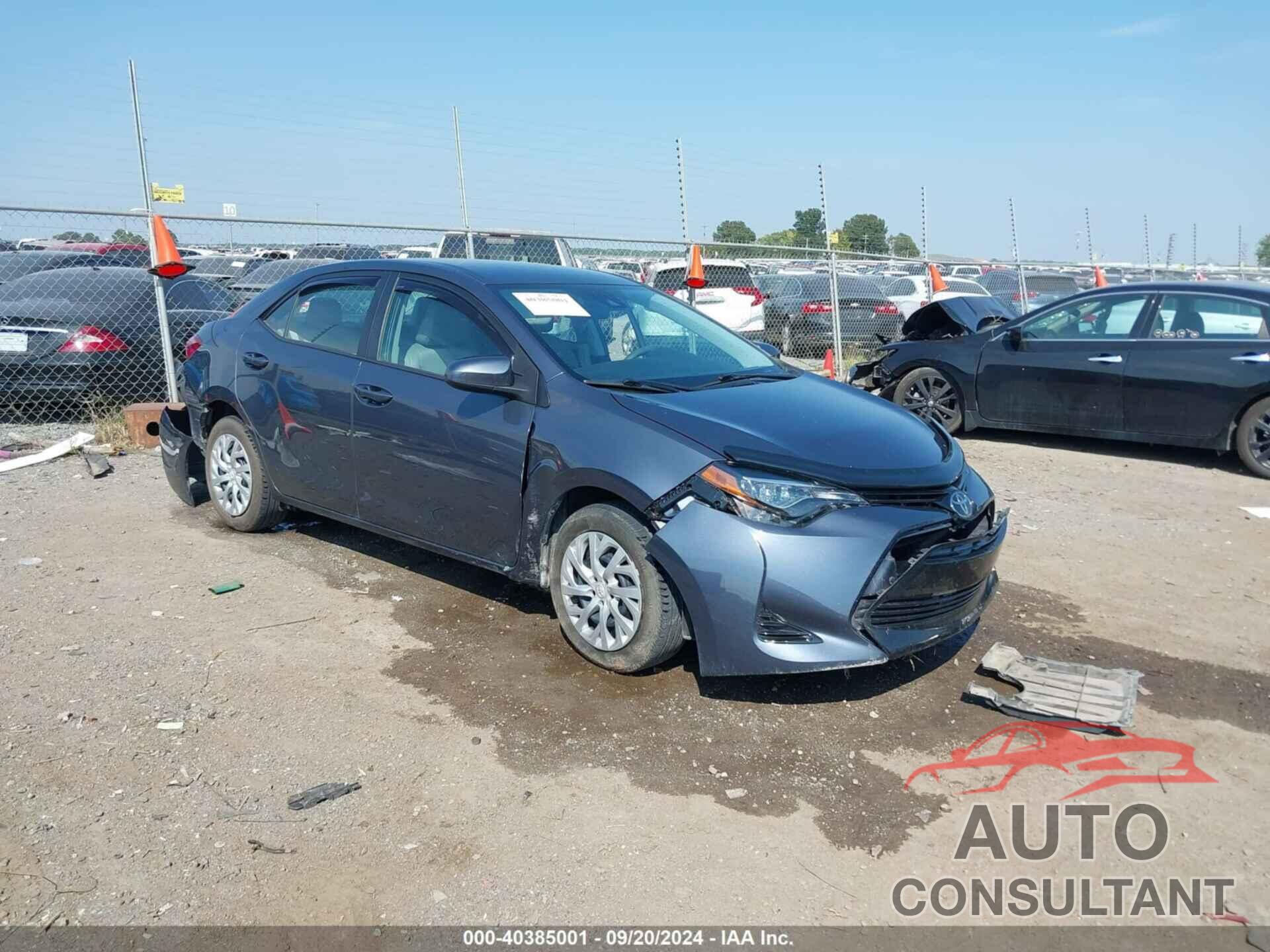 TOYOTA COROLLA 2018 - 5YFBURHE1JP823240