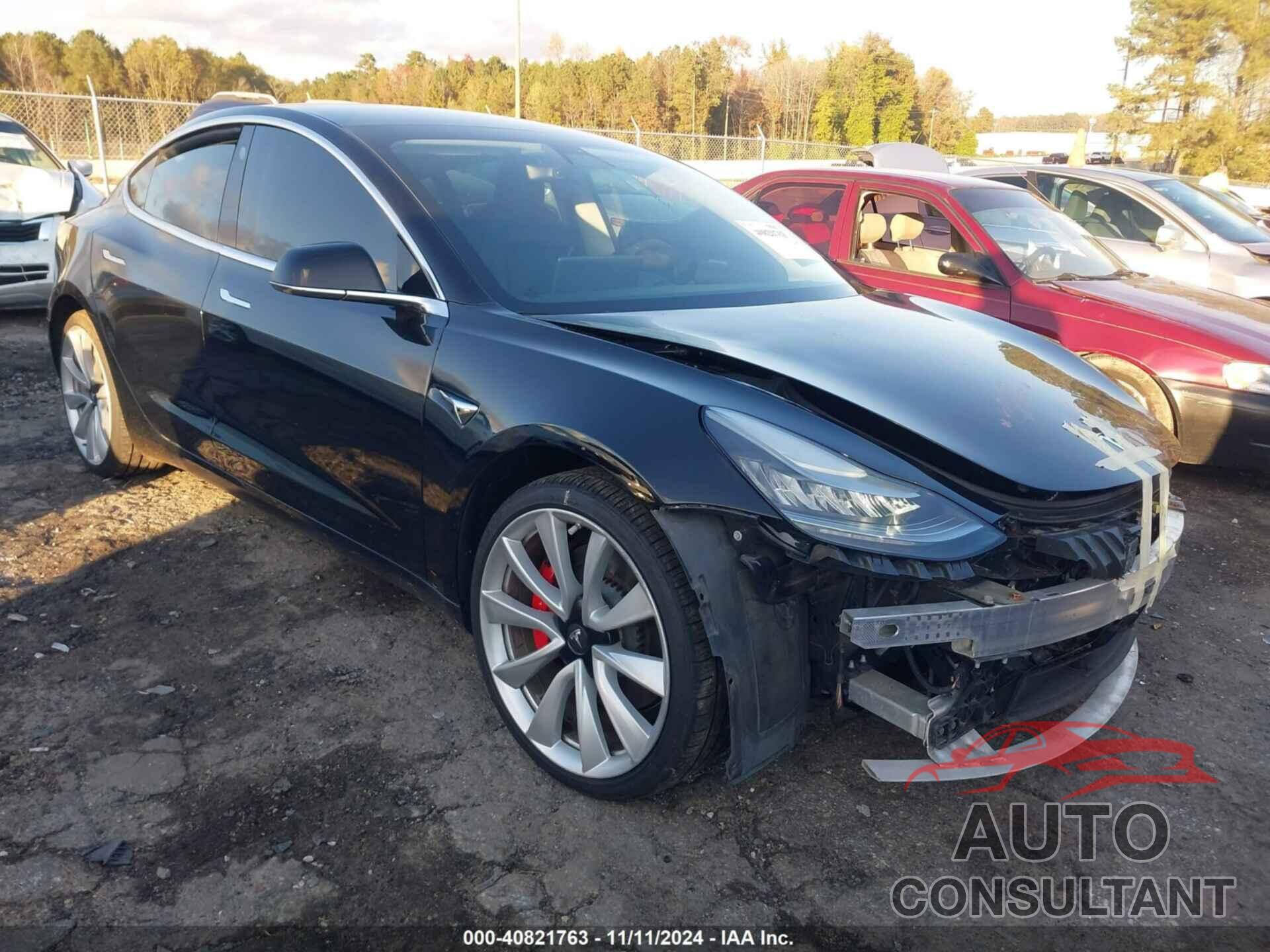 TESLA MODEL 3 2019 - 5YJ3E1EB9KF438406