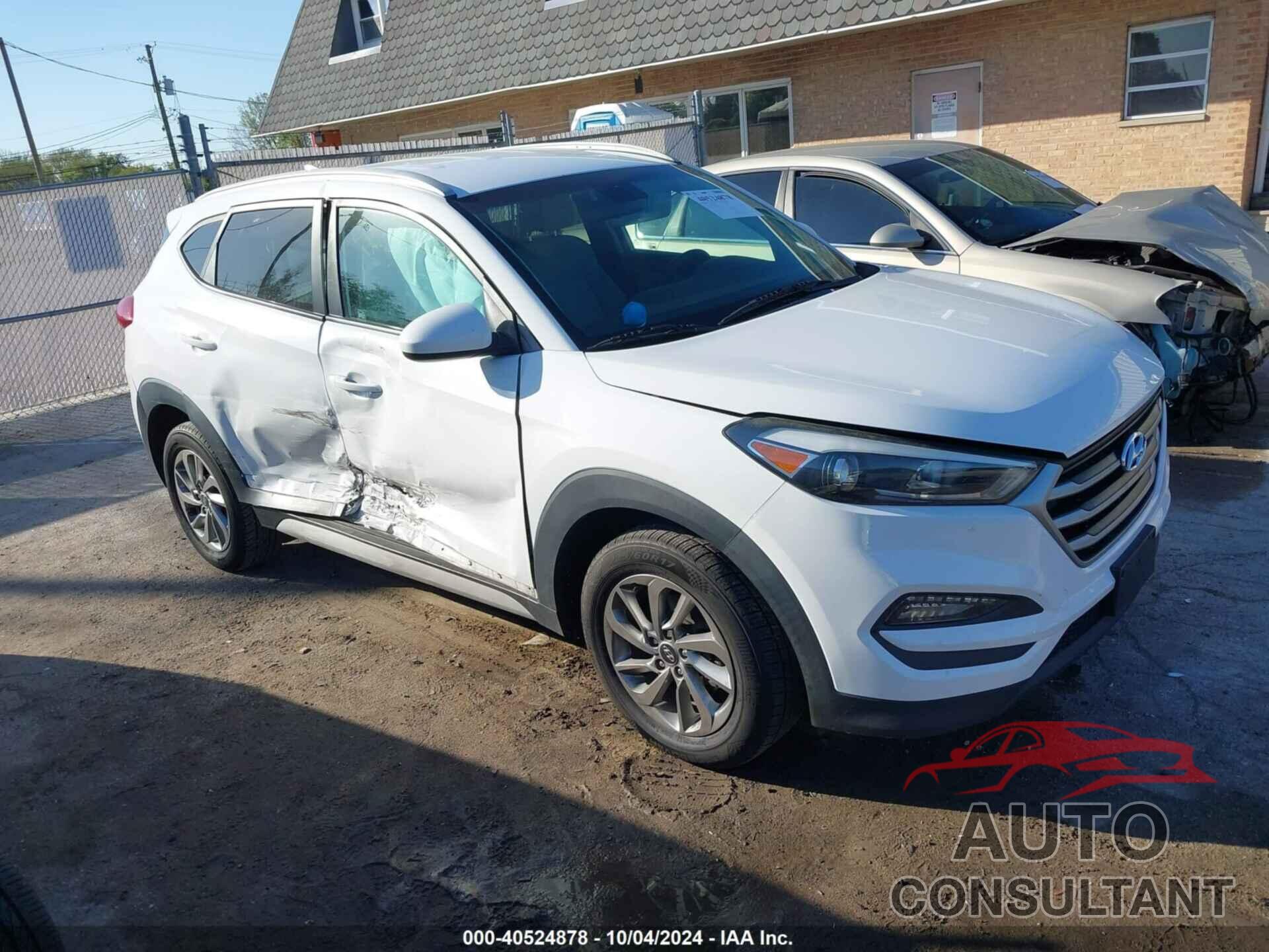 HYUNDAI TUCSON 2018 - KM8J33A48JU714849