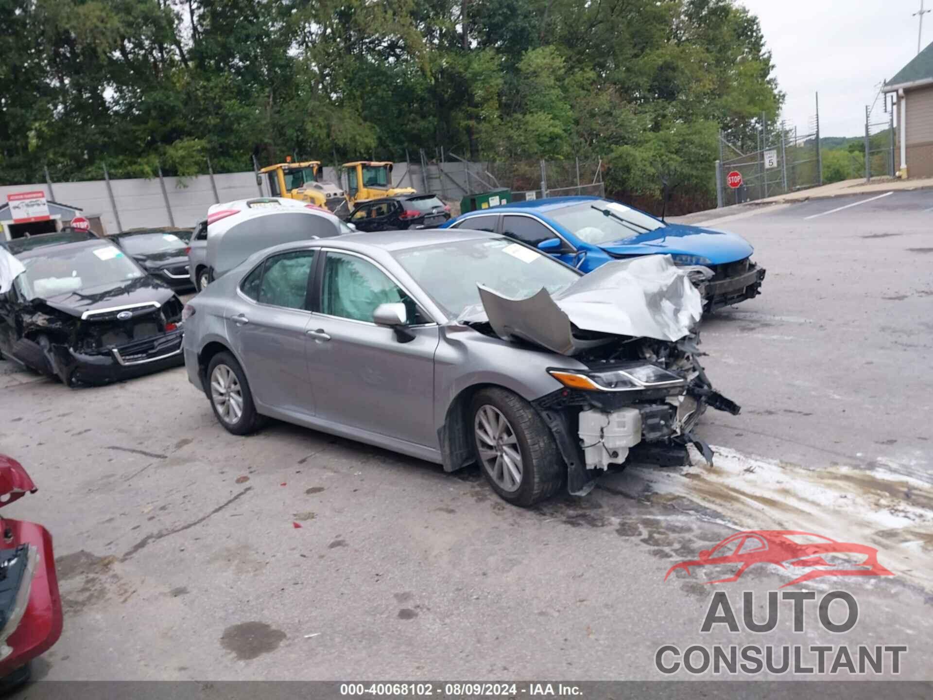 TOYOTA CAMRY 2022 - 4T1C11AK3NU661453