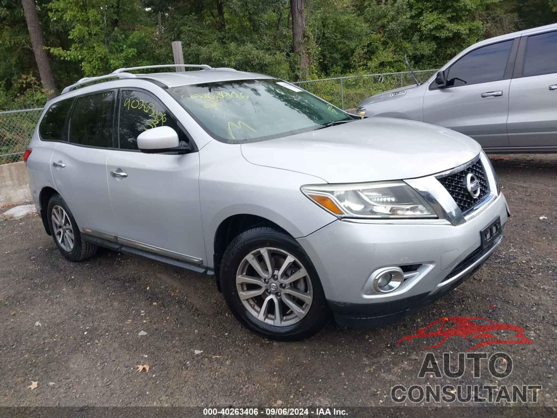 NISSAN PATHFINDER 2013 - 5N1AR2MM0DC625758